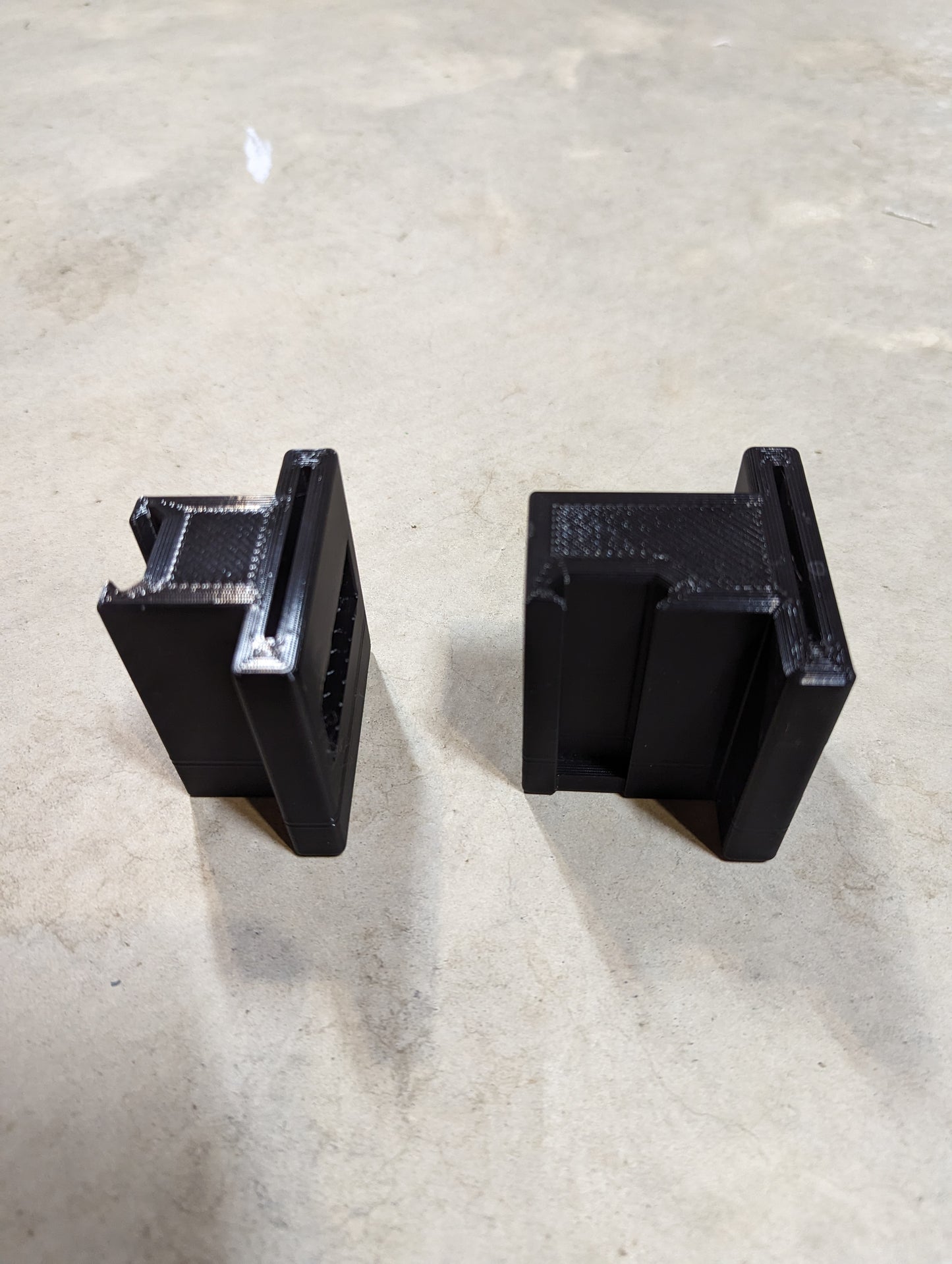 Picatinny Rail Gun Mount - SecureIt / Akro-Mils | Rifle Holder Storage Rack