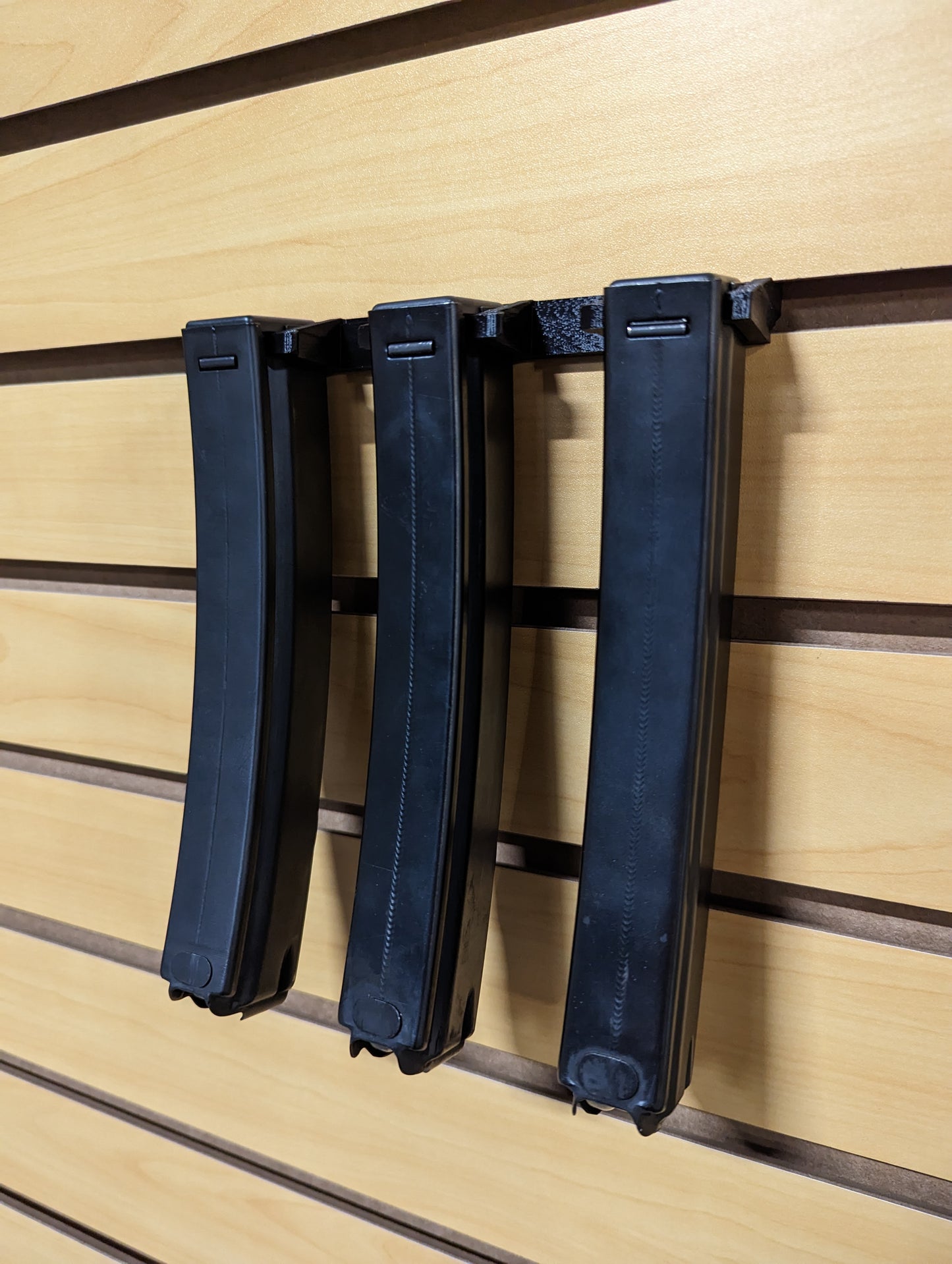 Mount for HK MP5 9/40/10 Mags - Slatwall | Magazine Holder Storage Rack