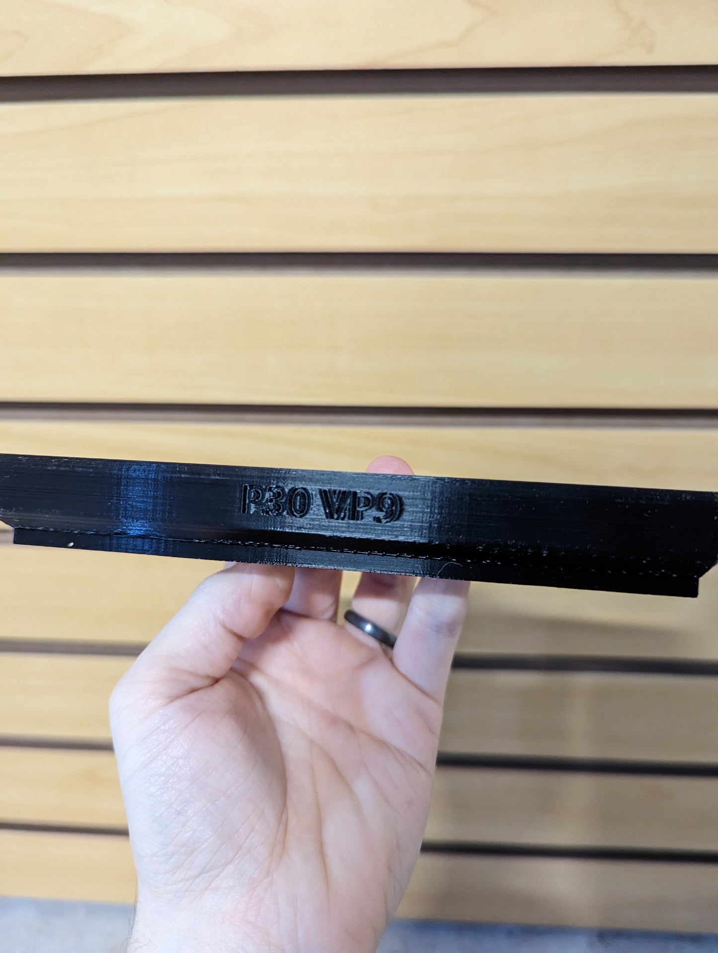 Mount for HK P30 / VP9 / P2000 Mags - Slatwall | Magazine Holder Storage Rack