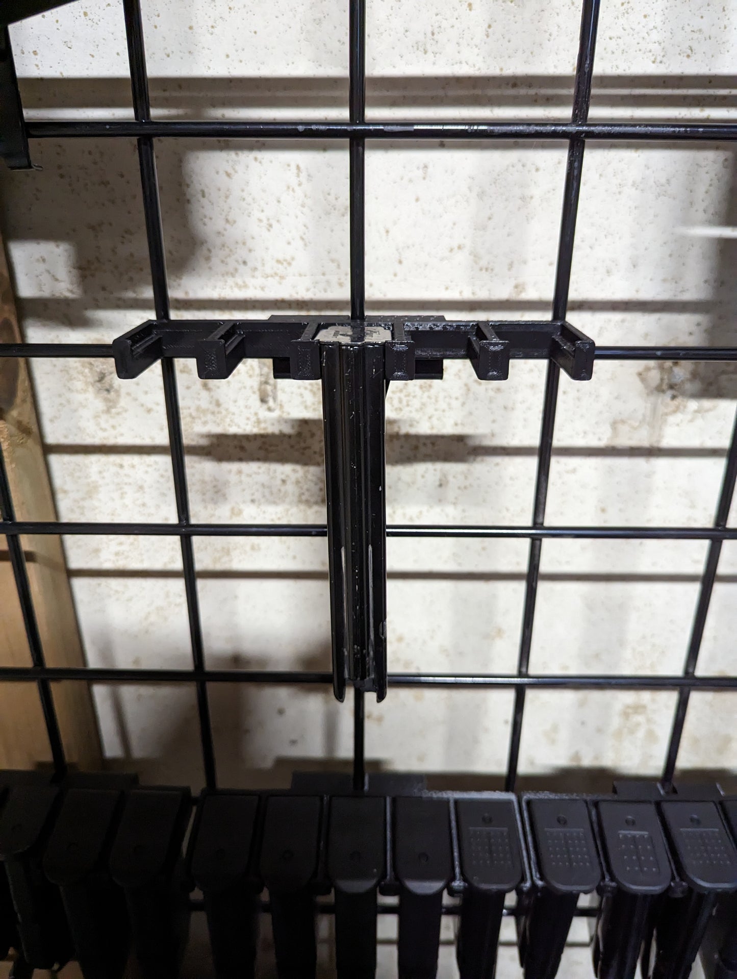 Mount for Colt / Uzi Mags - Gridwall | Magazine Holder Storage Rack