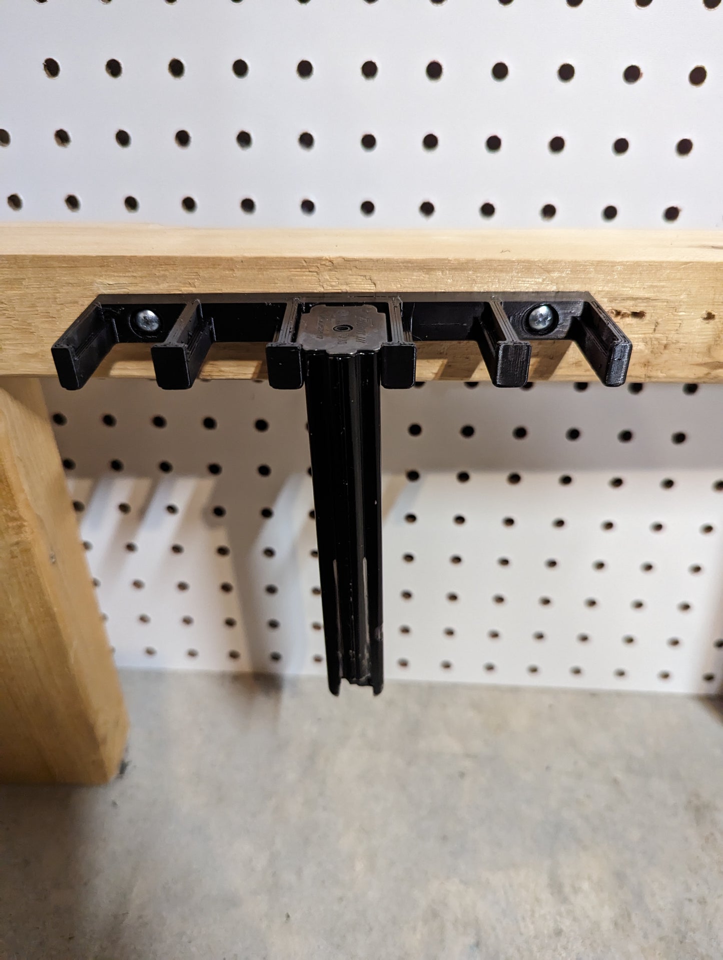 Mount for Colt / Uzi Mags - Wall | Magazine Holder Storage Rack