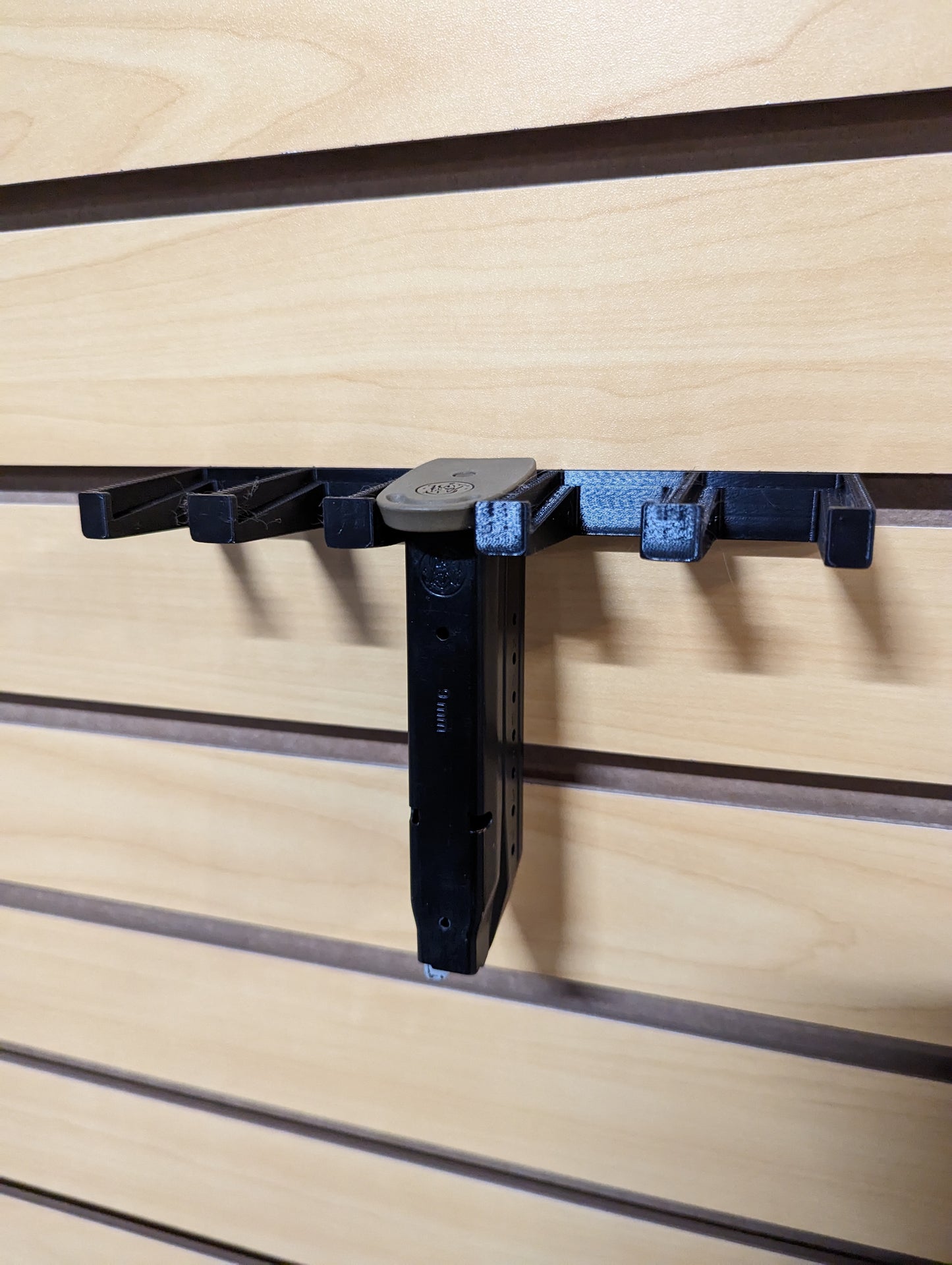 Mount for S&W M&P 9mm / 10mm / 40 / .357 Mags - Slatwall | Magazine Holder Storage Rack