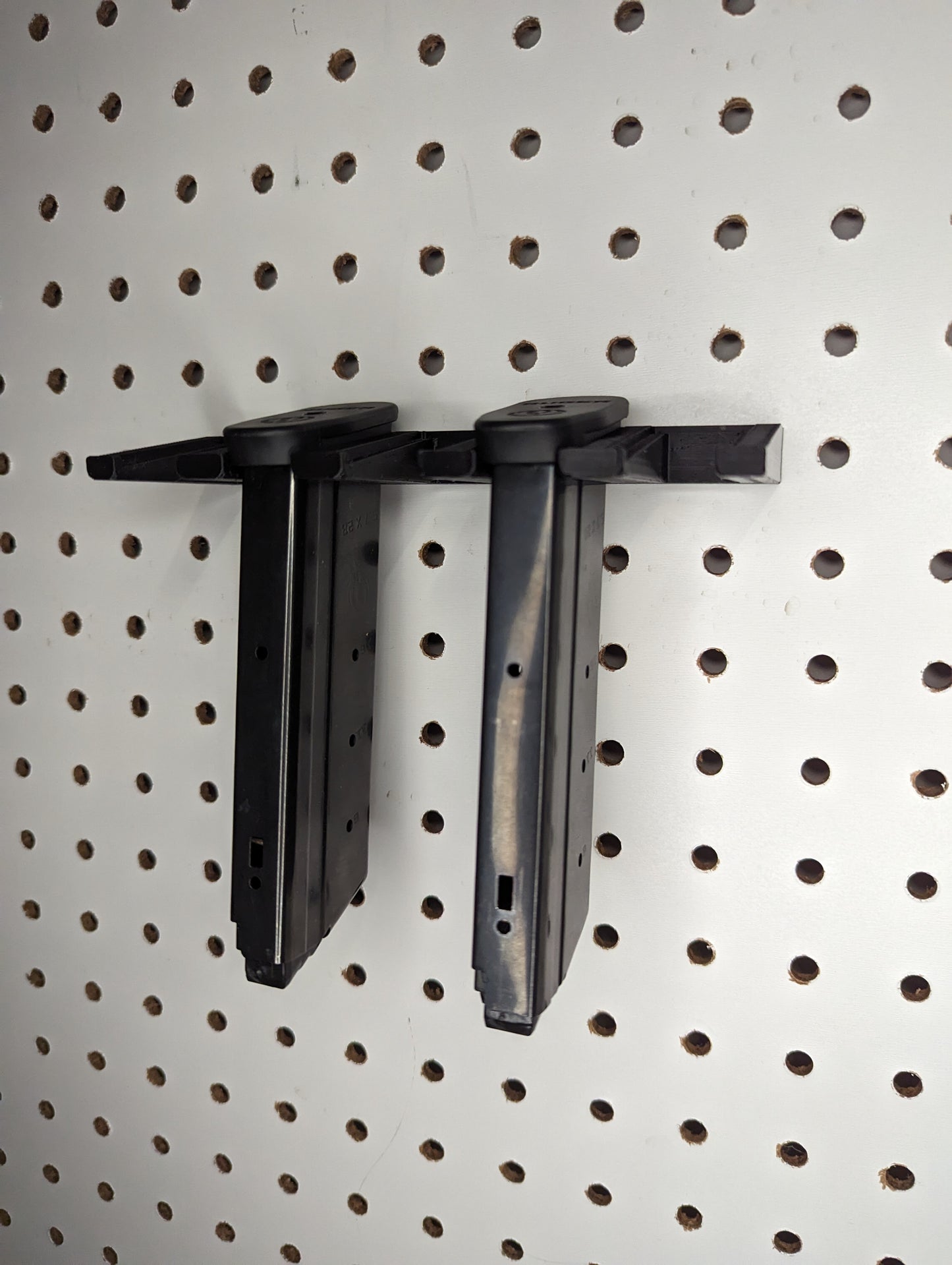Mount for Ruger 5.7 Mags - Pegboard / IKEA Skadis / Wall Control / Vaultek | Magazine Holder Storage Rack
