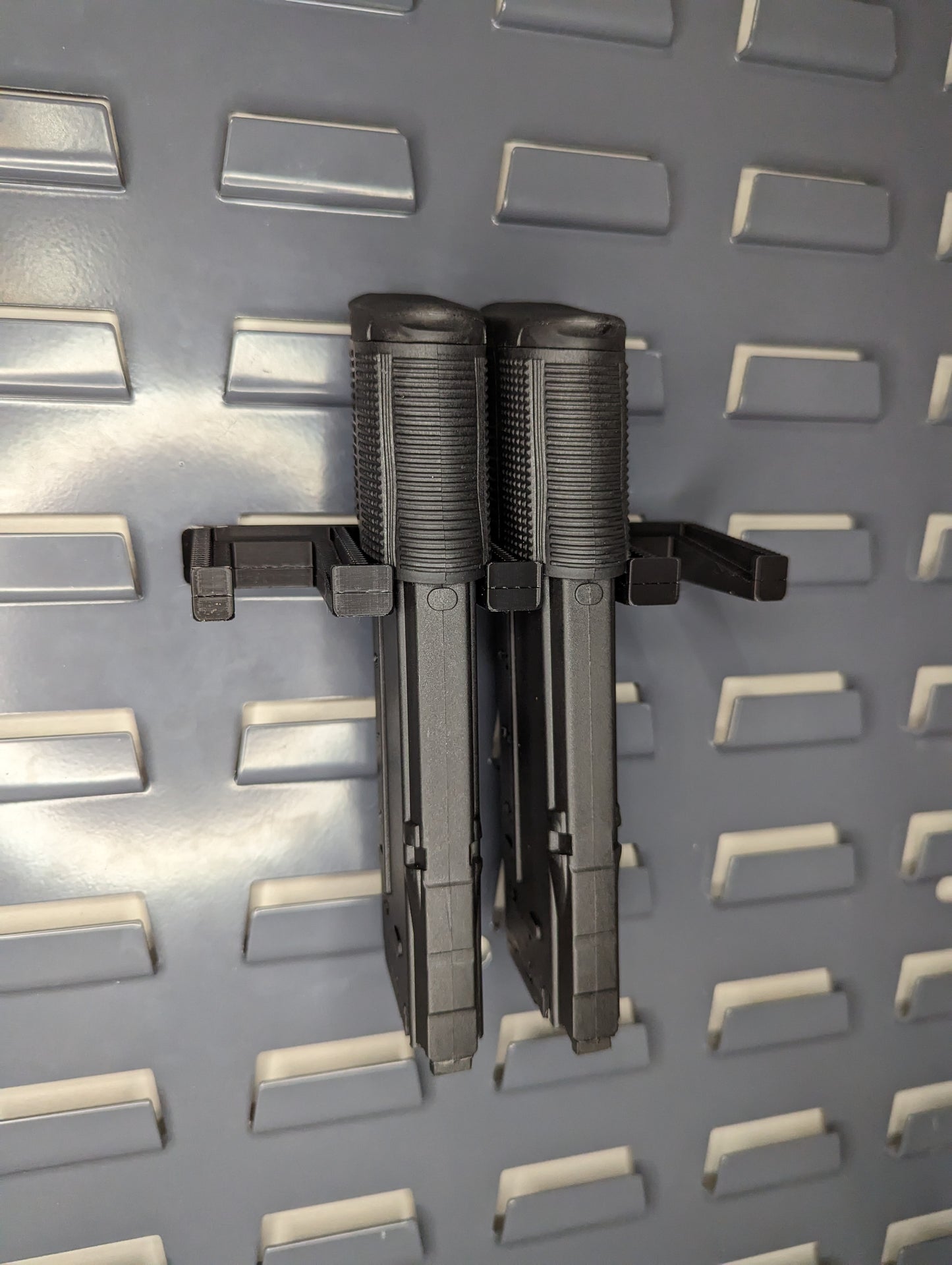 Mount for FN Five-Seven Mags - SecureIt / Akro-Mils | Magazine Holder Storage Rack