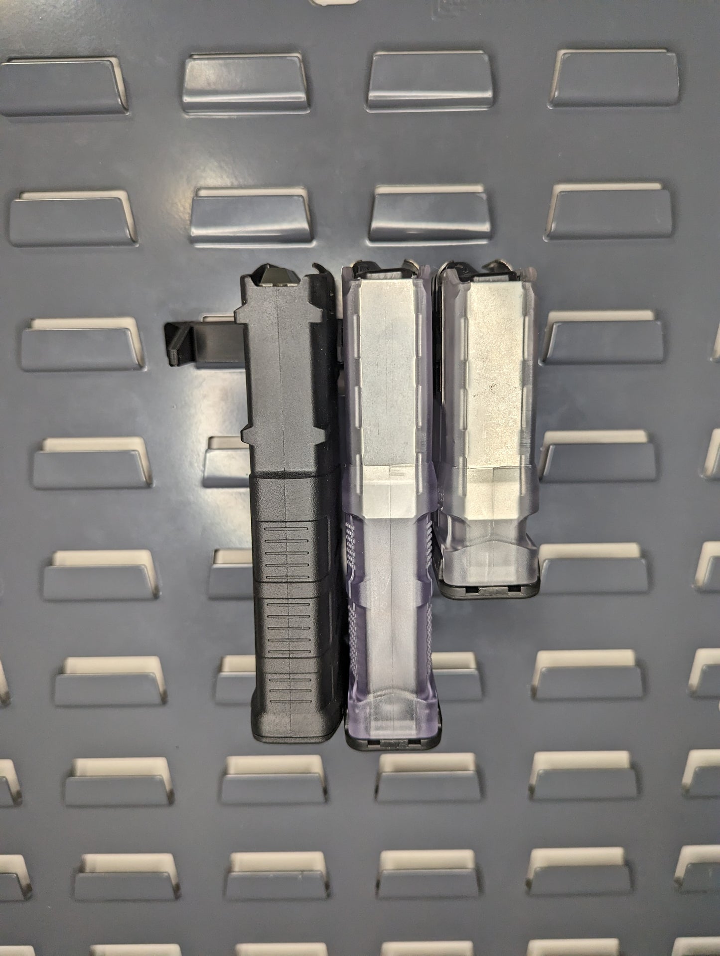 Mount for AR 10 Pattern Mags - SecureIt / Akro-Mils | Magazine Holder Storage Rack