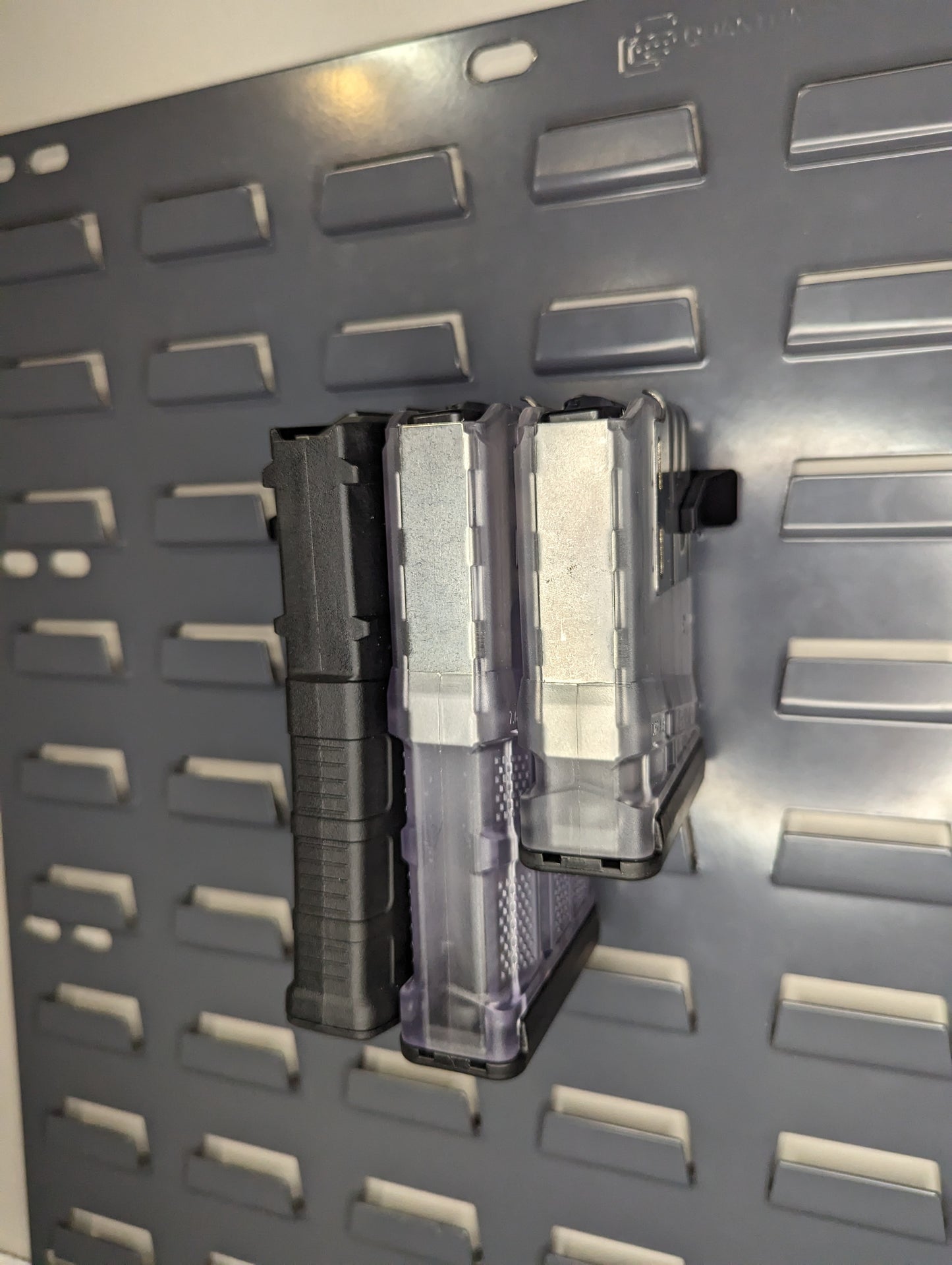 Mount for AR 10 Pattern Mags - SecureIt / Akro-Mils | Magazine Holder Storage Rack