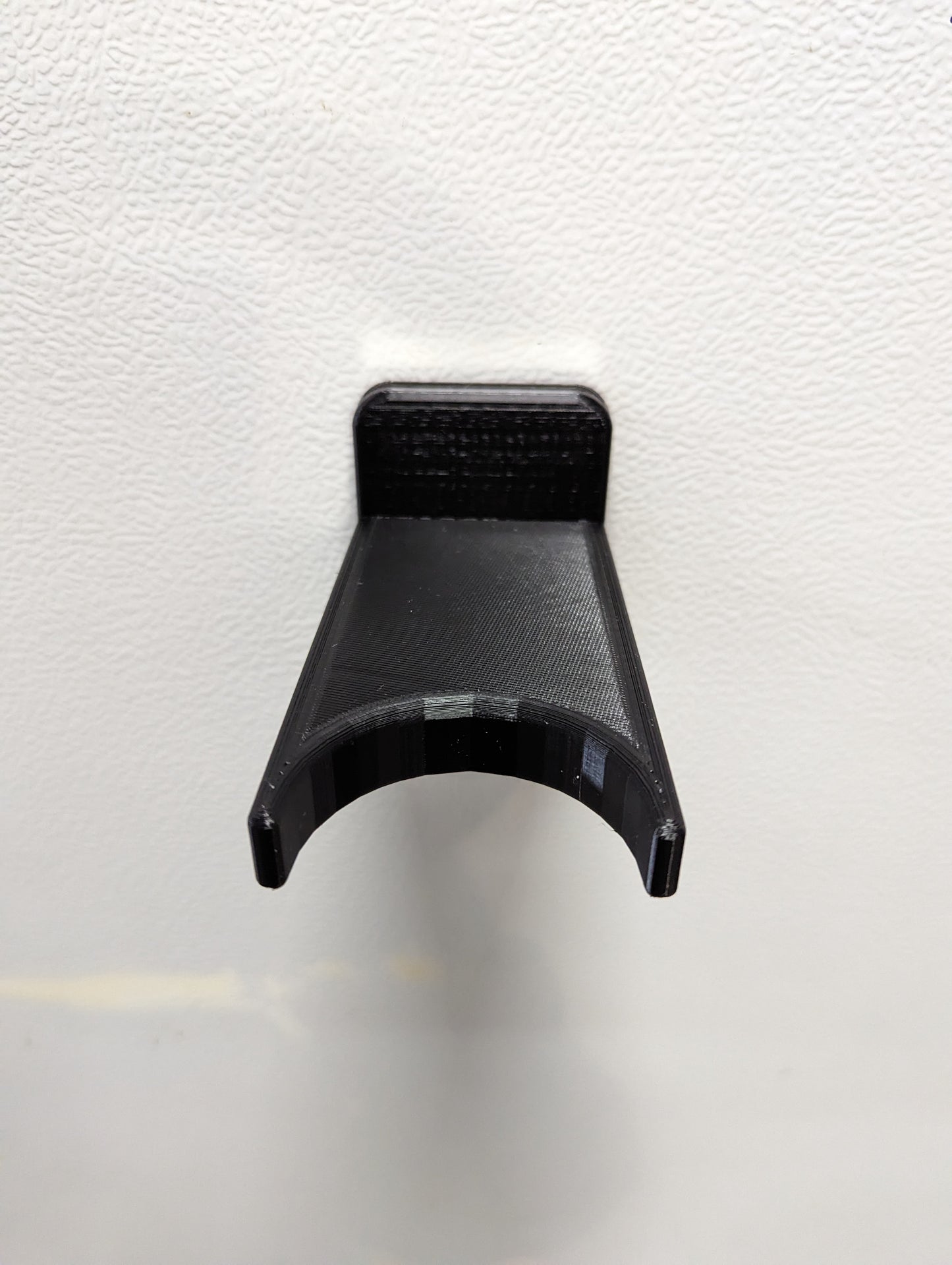 Universal Inline Vertical Rest - Magnetic | Rifle Holder Storage Rack