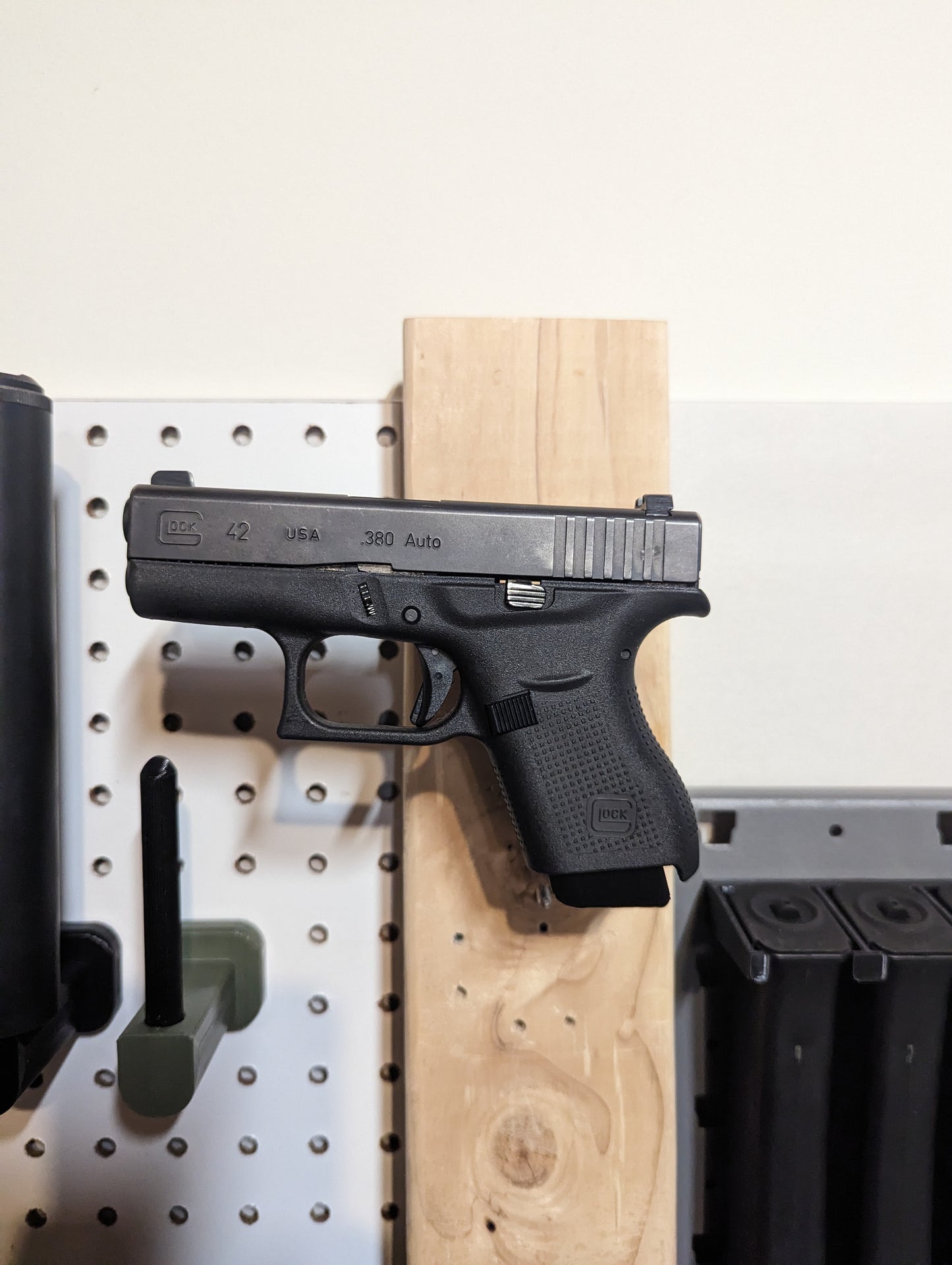 Magwell Mount for Glock 42 - Wall | Handgun Holder Storage Rack