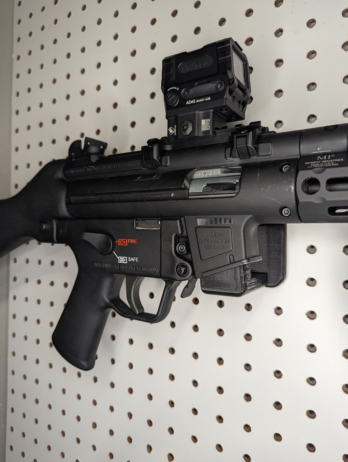 Magwell Mount for HK and GSG MP5 22 - Pegboard / IKEA Skadis / Wall Control / Vaultek | Rifle Holder Storage Rack