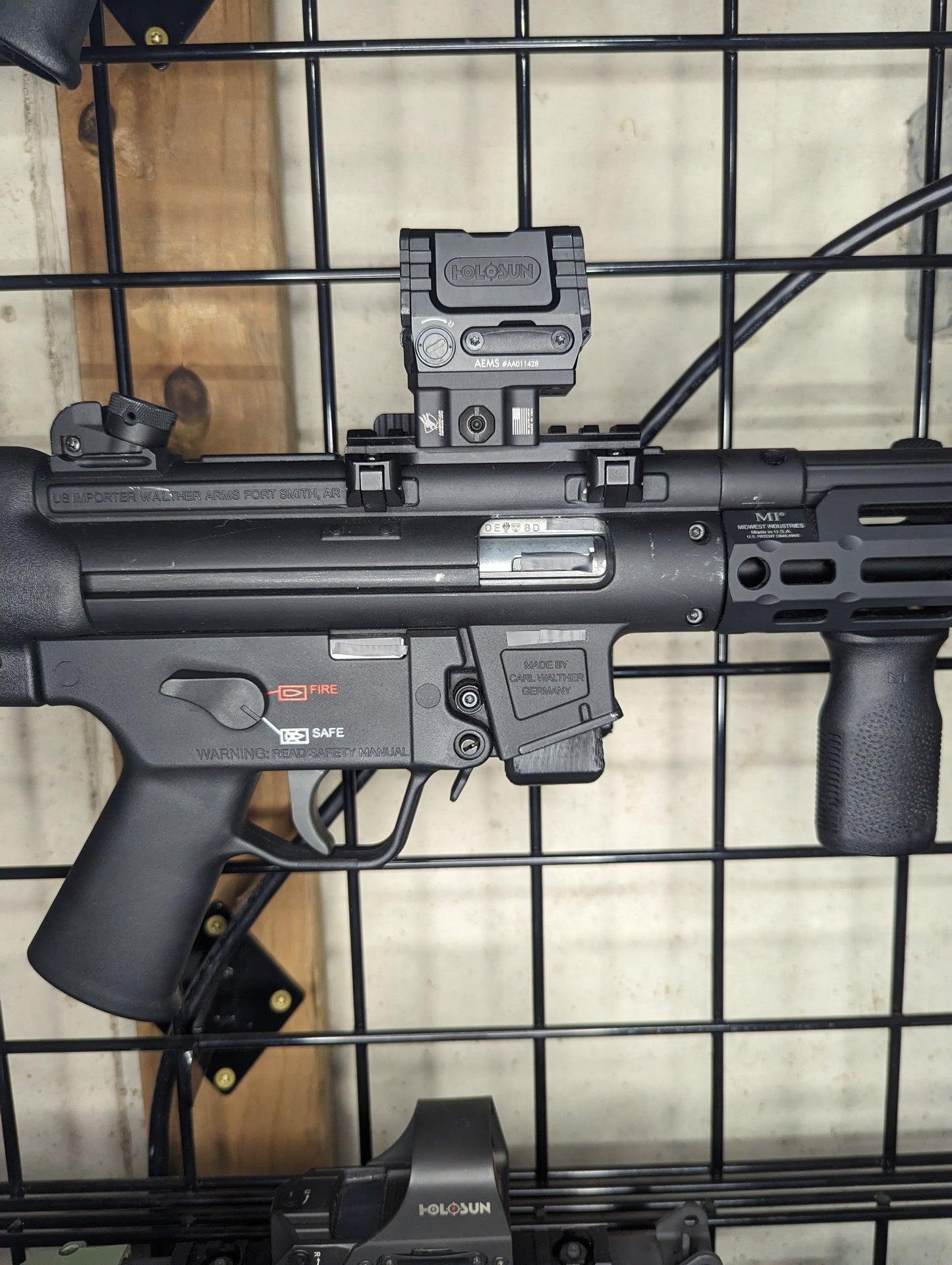 Magwell Mount for HK and GSG MP5 22 - Gridwall | Rifle Holder Storage Rack