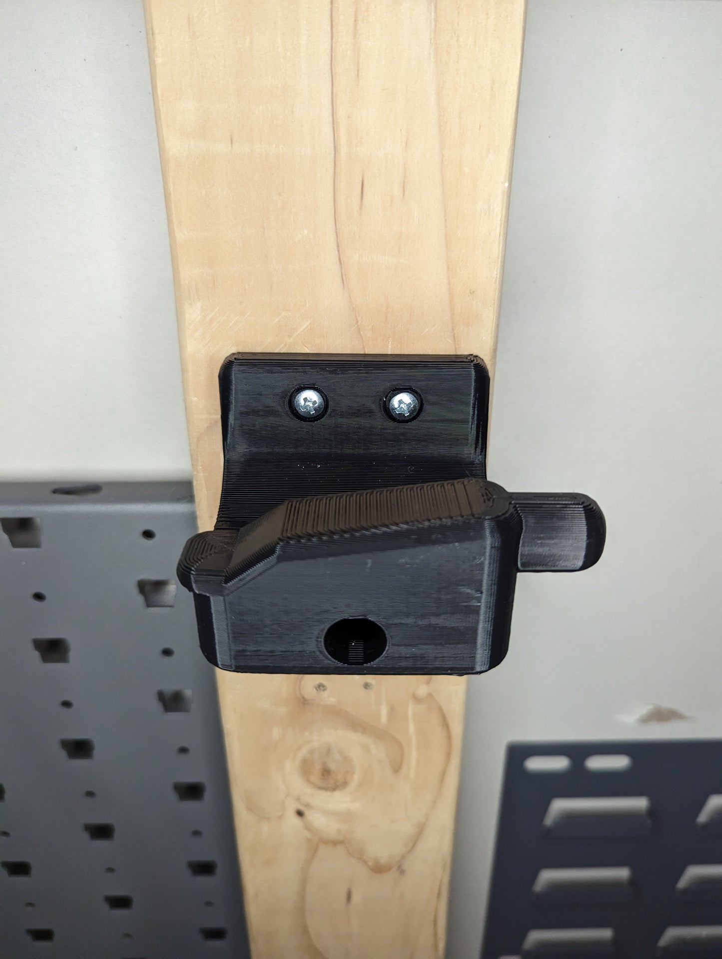 Magwell Mount for Remington 1100 - Wall | Shotgun Holder Storage Rack