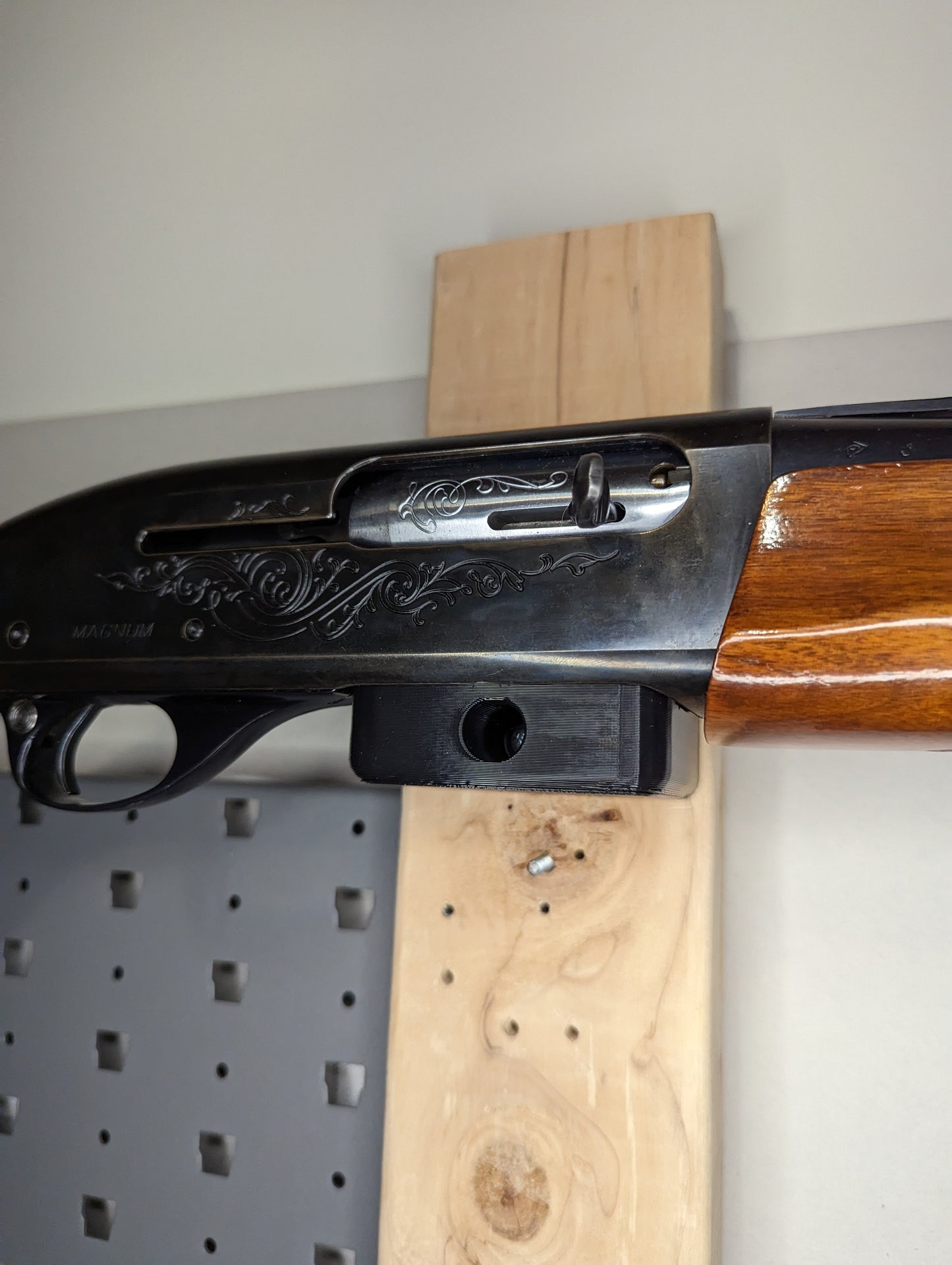 Magwell Mount for Remington 1100 - Wall | Shotgun Holder Storage Rack