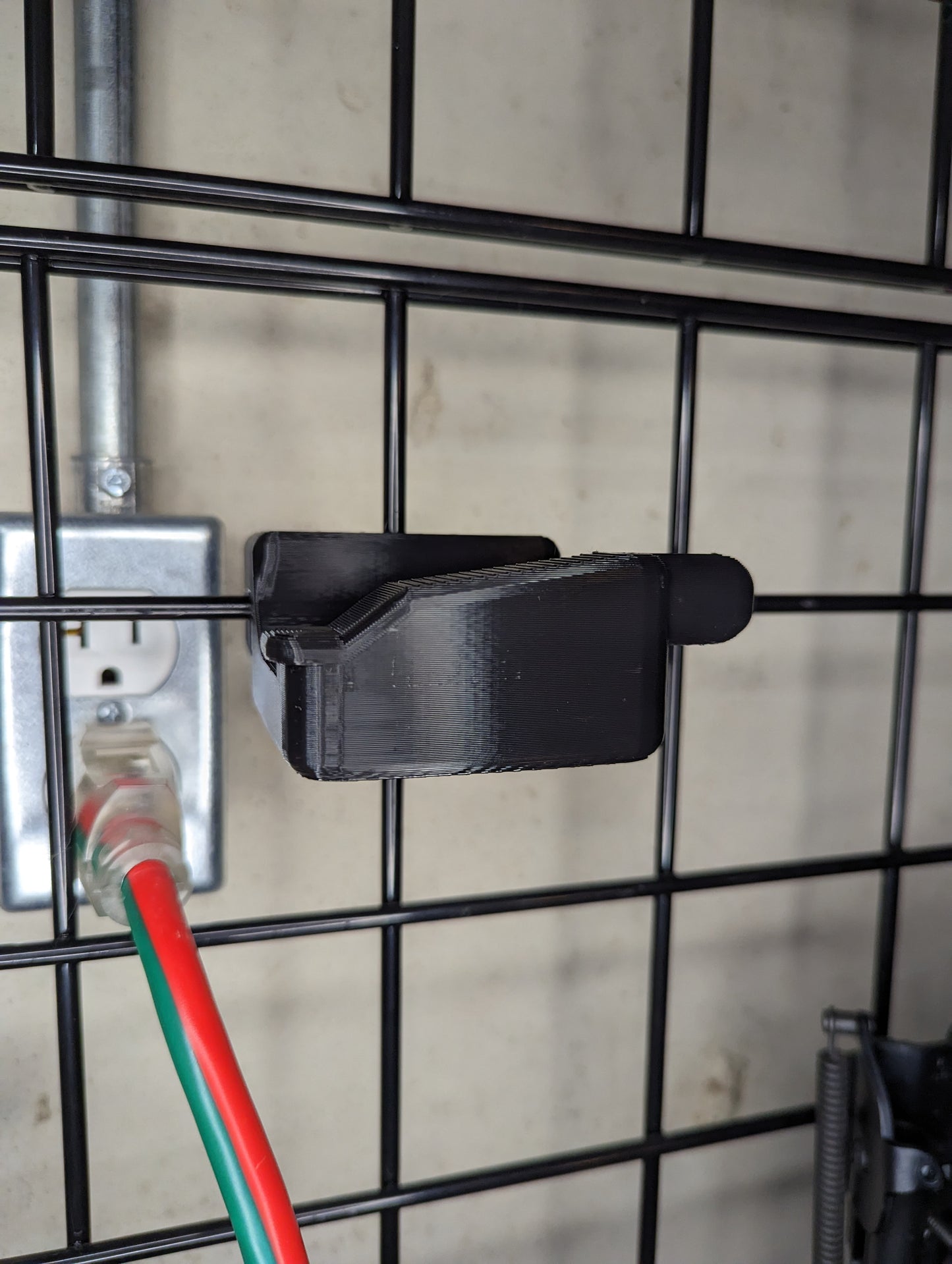 Magwell Mount for Remington 1100 - Gridwall | Shotgun Holder Storage Rack