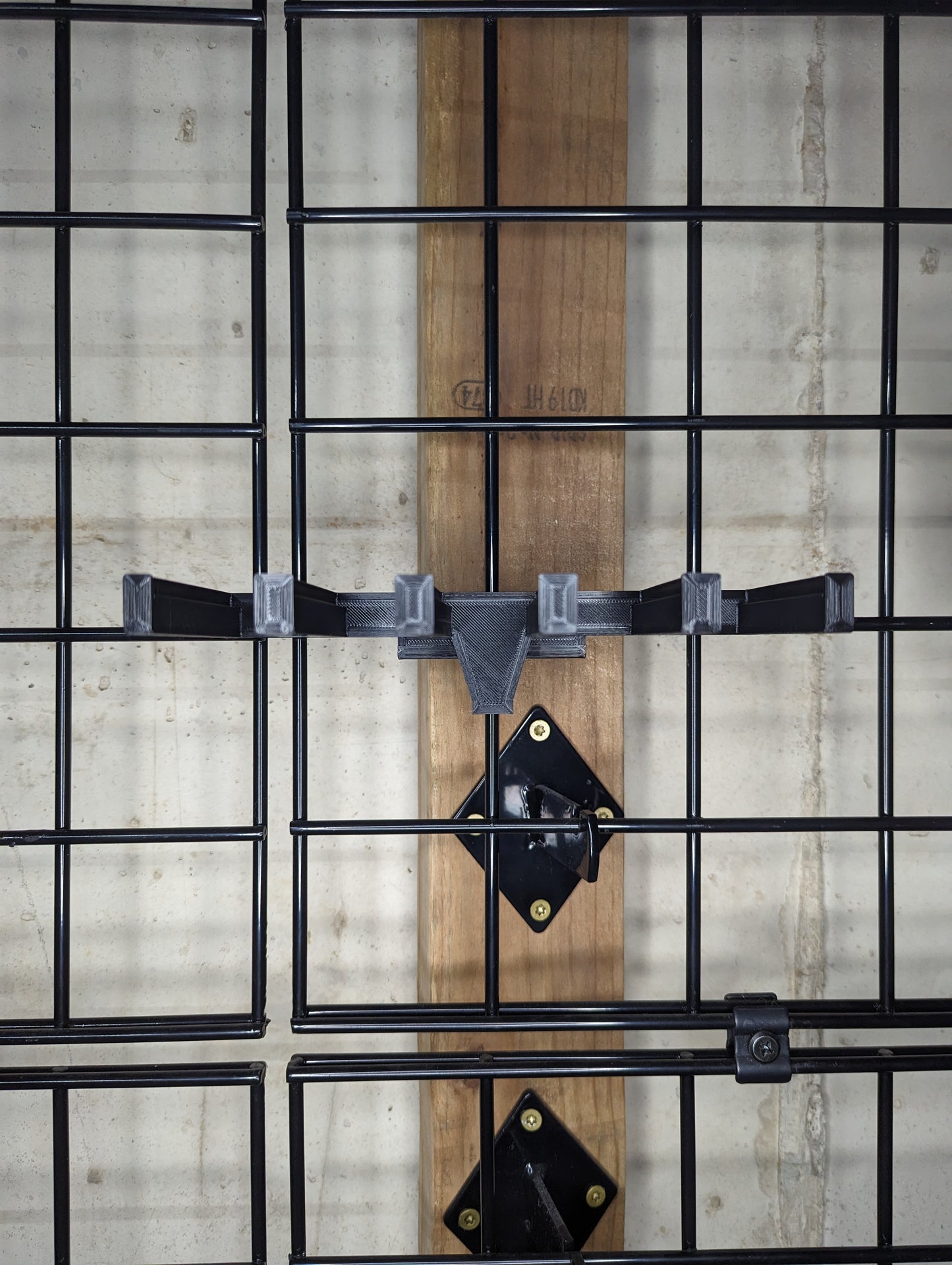 Mount for Genesis Arms GEN-12 Mags - Gridwall | Magazine Holder Storage Rack