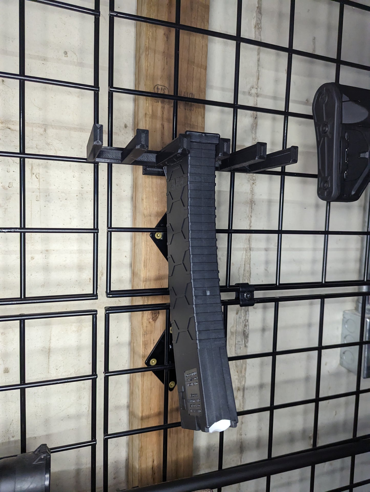Mount for Genesis Arms GEN-12 Mags - Gridwall | Magazine Holder Storage Rack