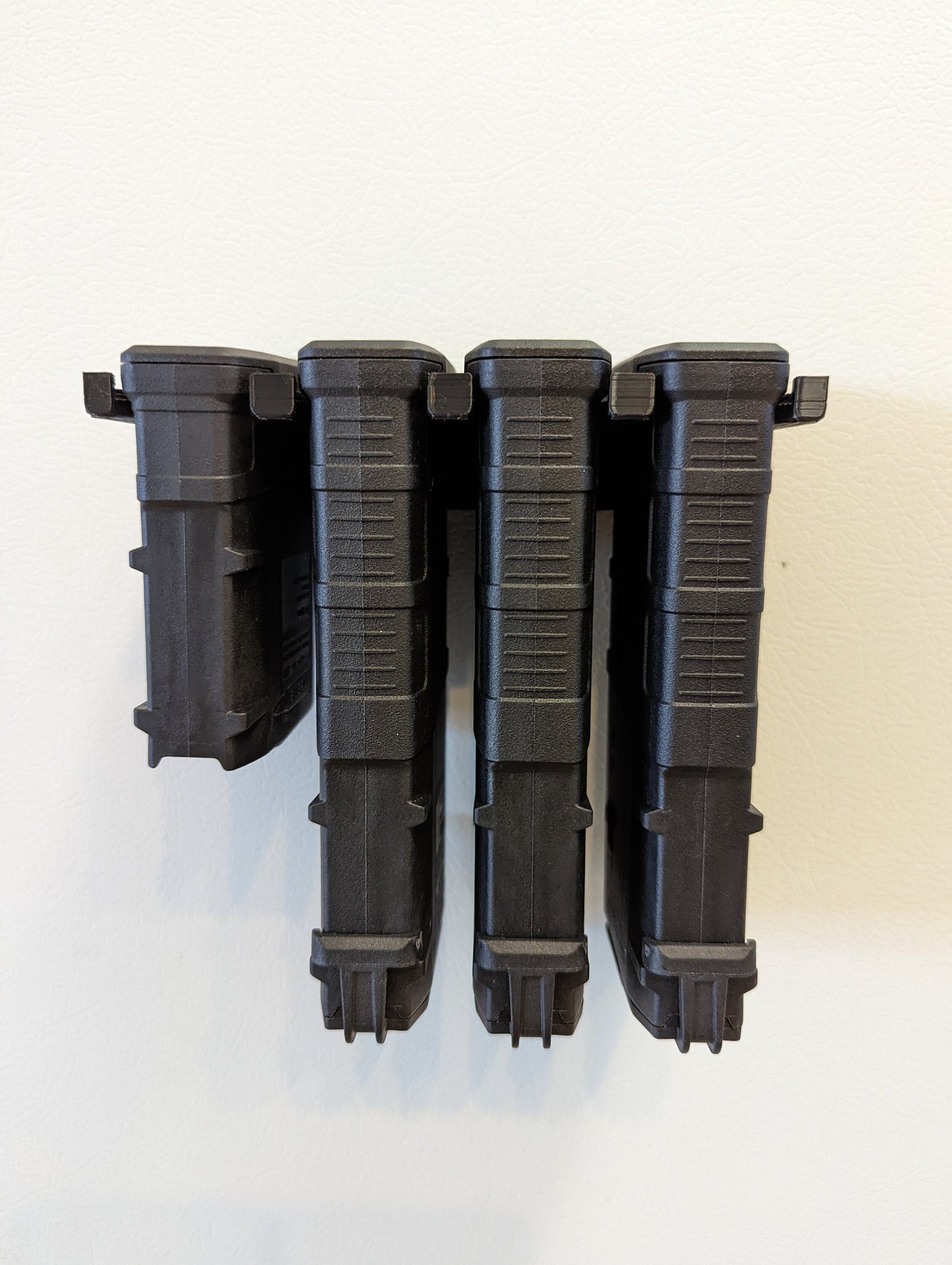 Mount for AR 10 308/762 Pmag Mags - Magnetic | Magazine Holder Storage Rack