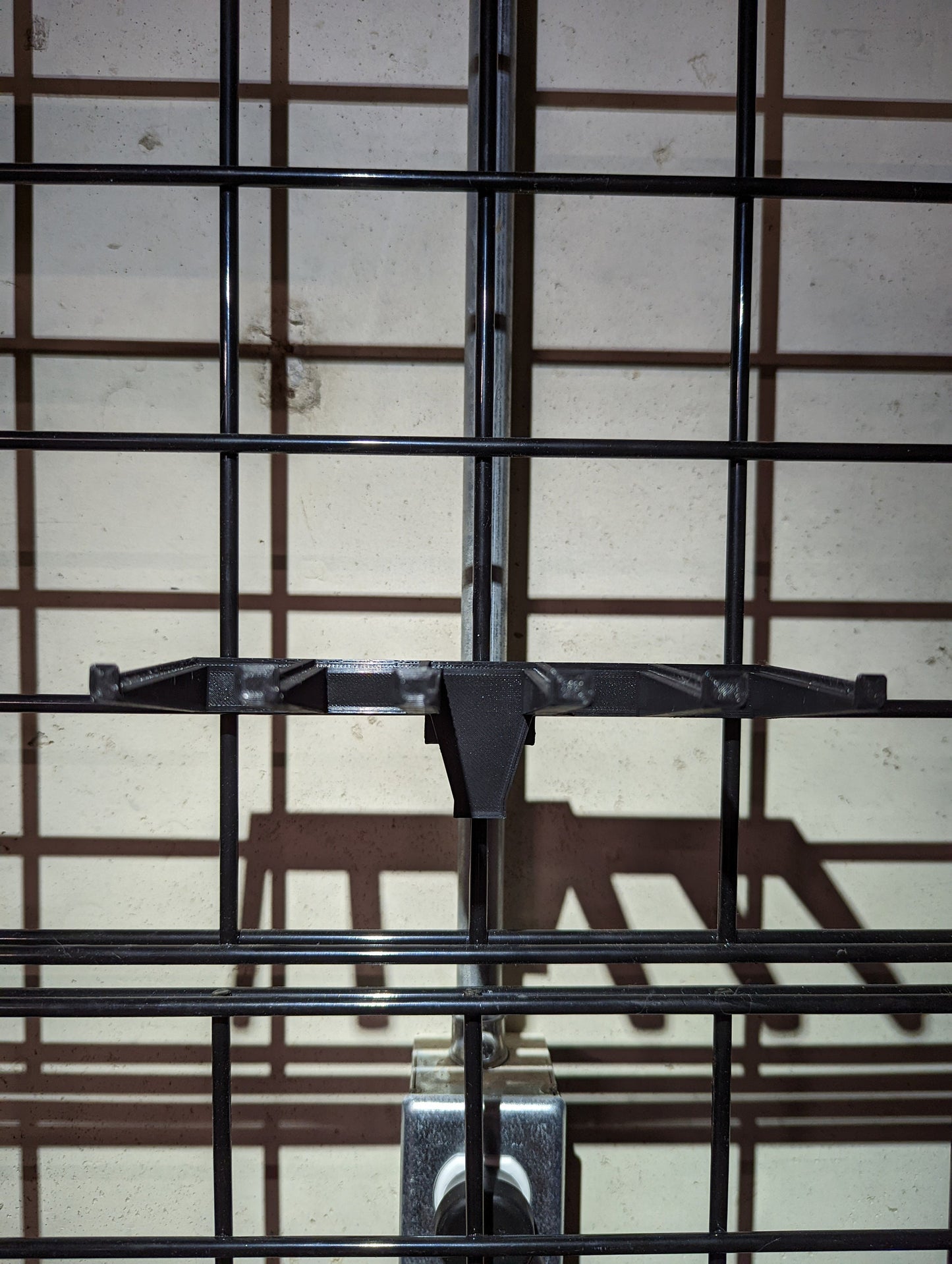 Mount for AR 15 Pmag / TMAG Mags - Gridwall | Magazine Holder Storage Rack