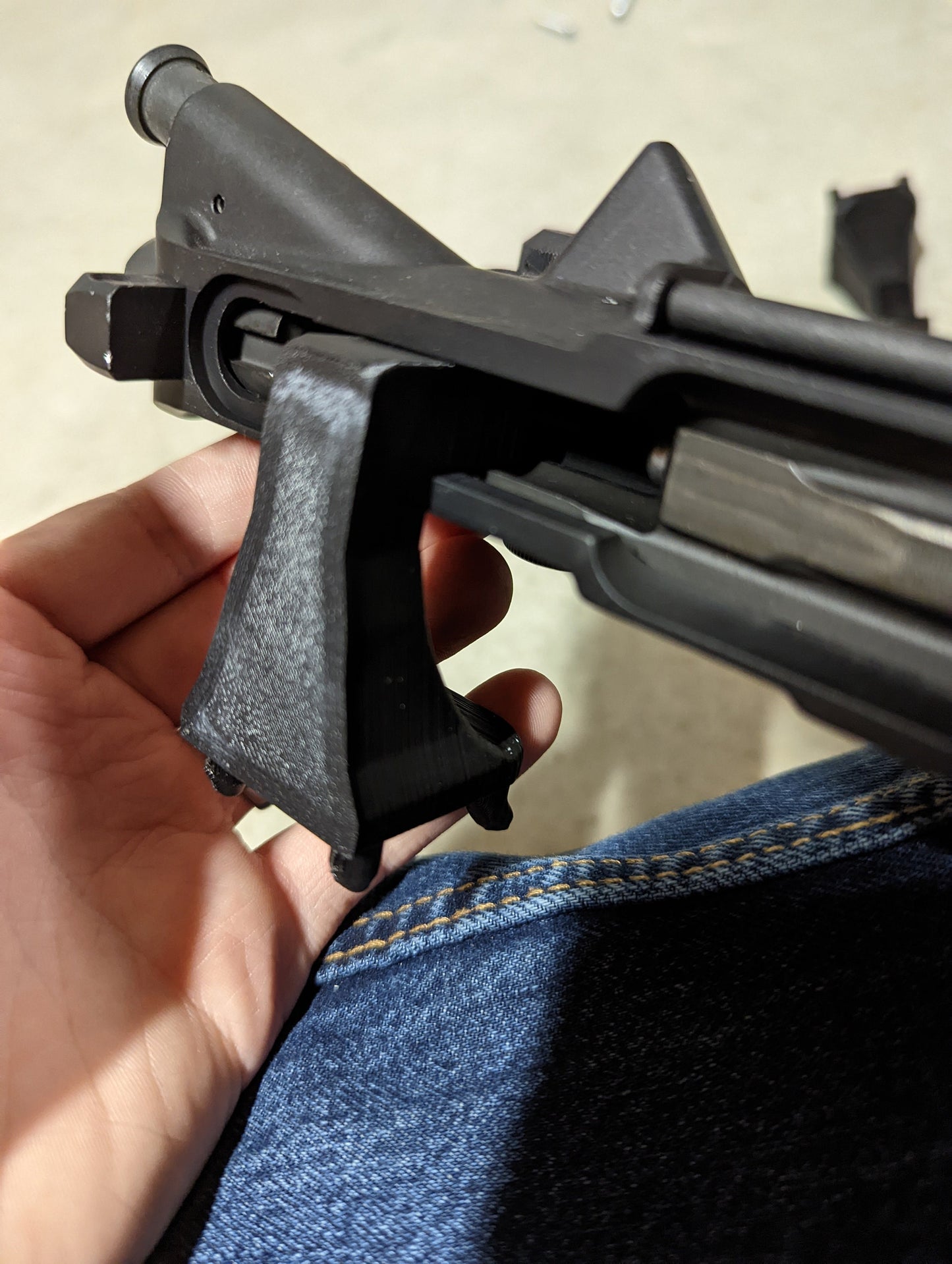 AR 15 Upper Receiver Mount - Pegboard / IKEA Skadis / Wall Control / Vaultek | Rifle Holder Storage Rack