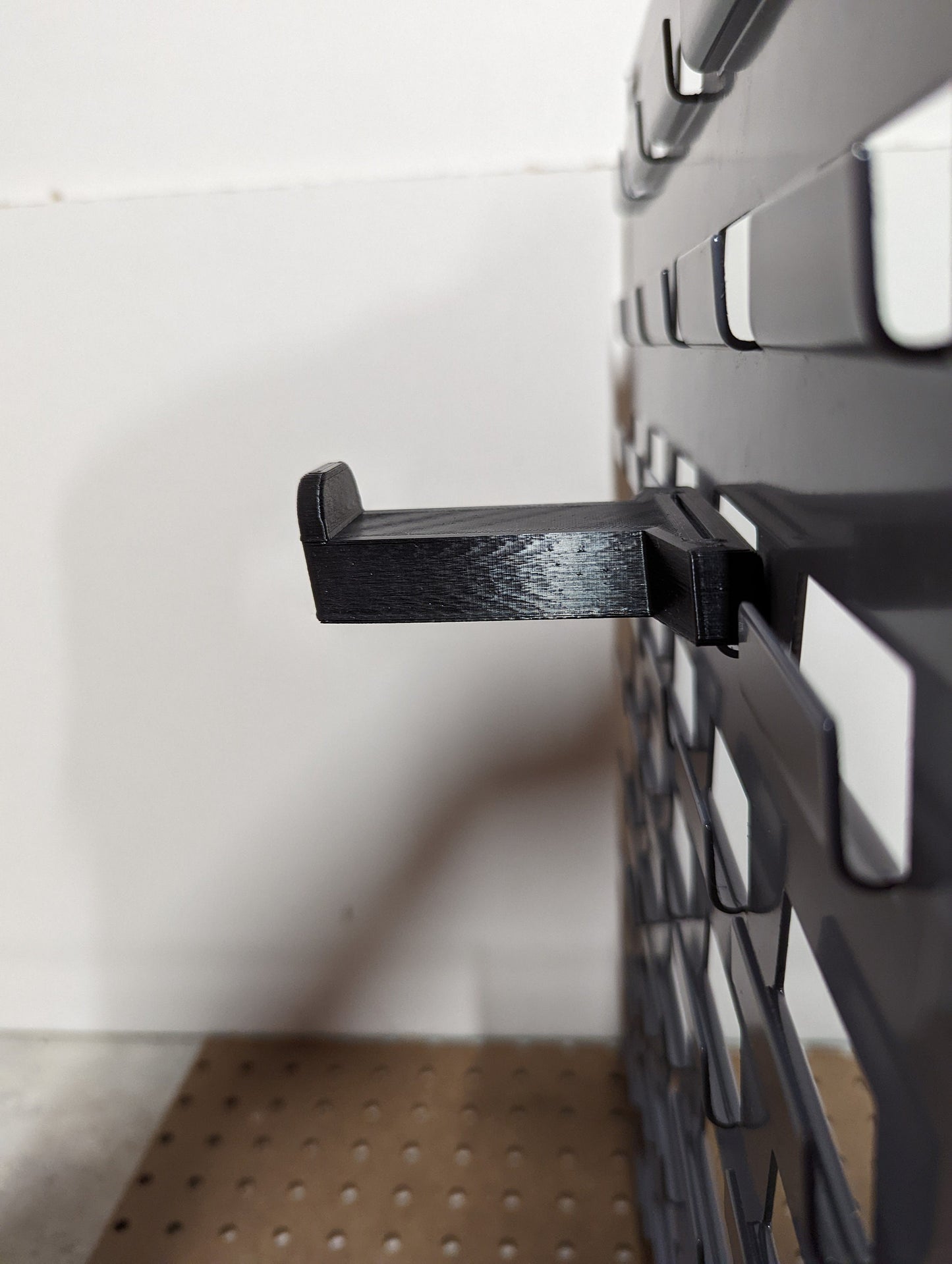 Bump / Ballistic Helmet Mount - SecureIt / Akro-Mils | Gear Holder Storage Rack