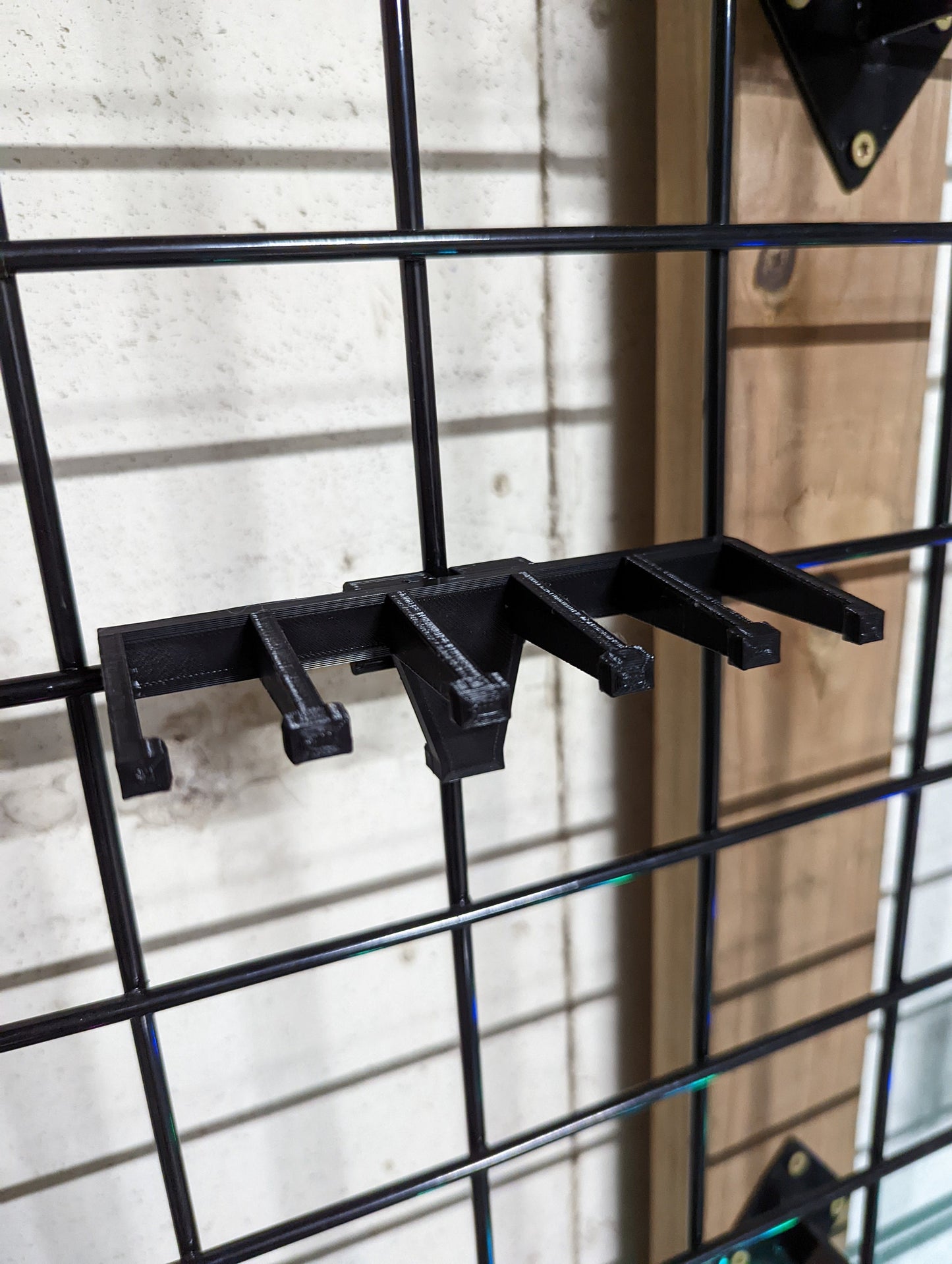 Mount for S&W M&P 15-22 Mags - Gridwall | Magazine Holder Storage Rack