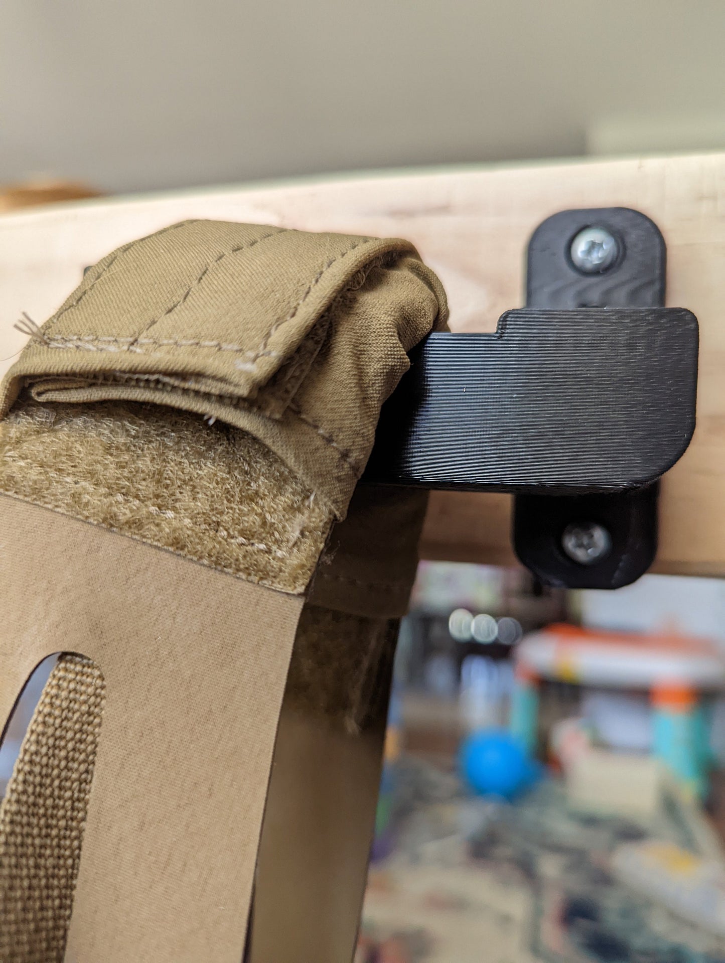 Plate Carrier / Body Armor Mount - Wall | Gear Holder Storage Rack