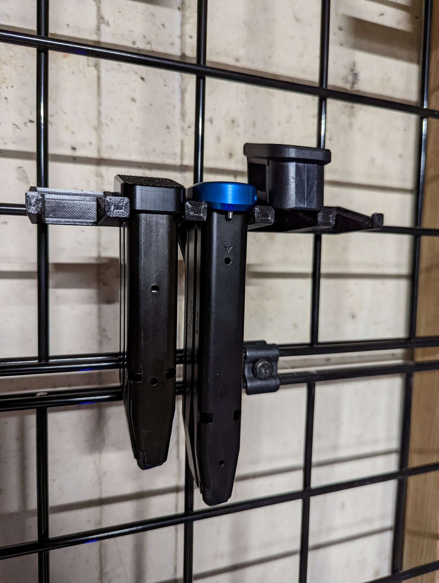Mount for Sig P224 / P320 9mm Mags - Gridwall | Magazine Holder Storage Rack