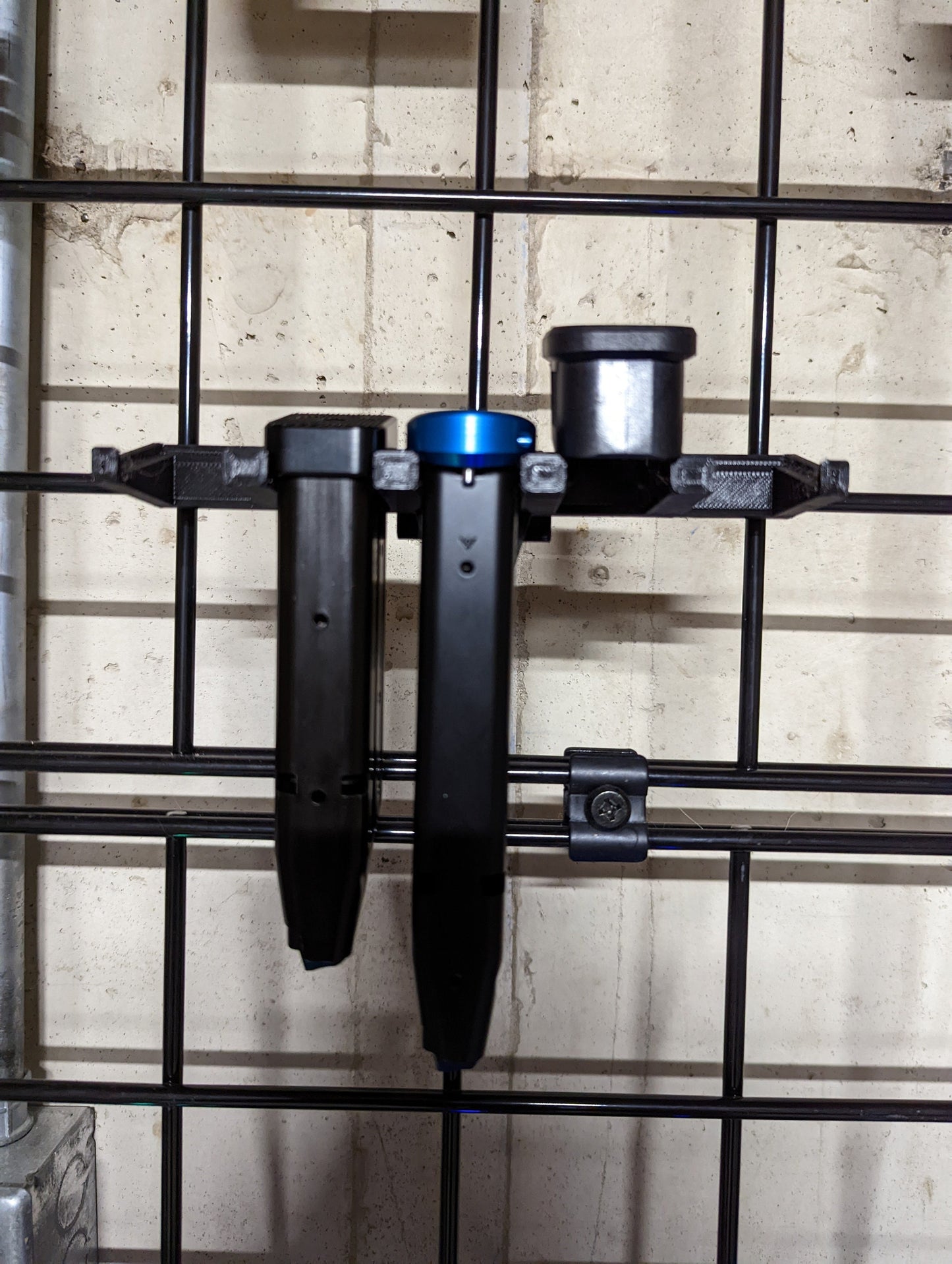 Mount for Sig P224 / P320 9mm Mags - Gridwall | Magazine Holder Storage Rack