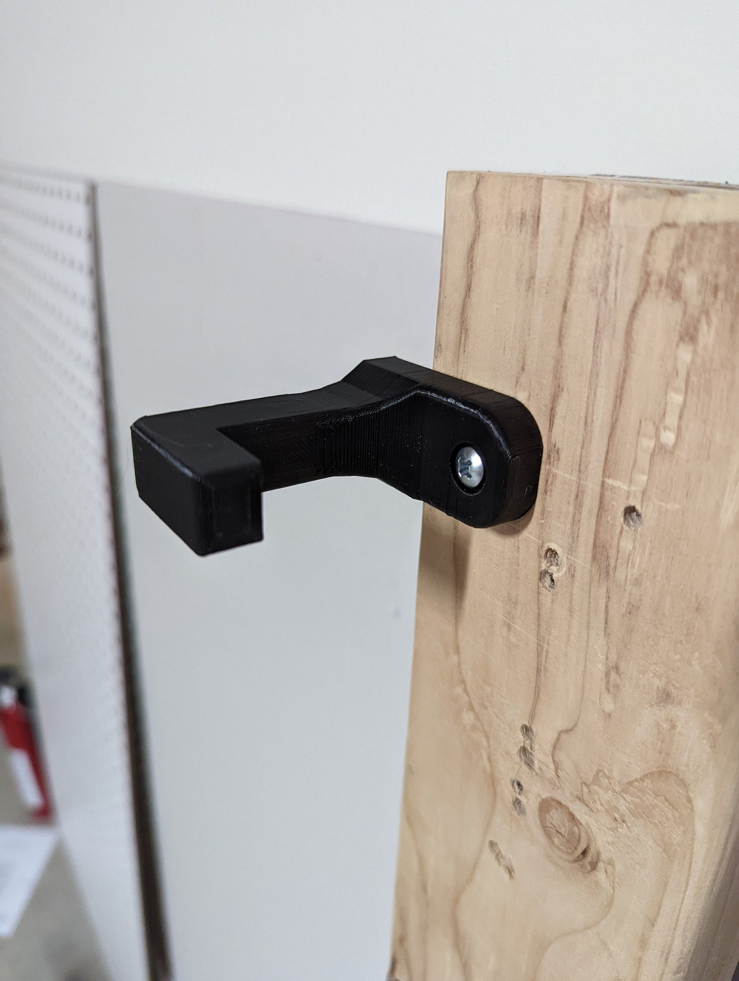 Universal Vertical Gun Mount - Wall | Rifle Holder Storage Rack