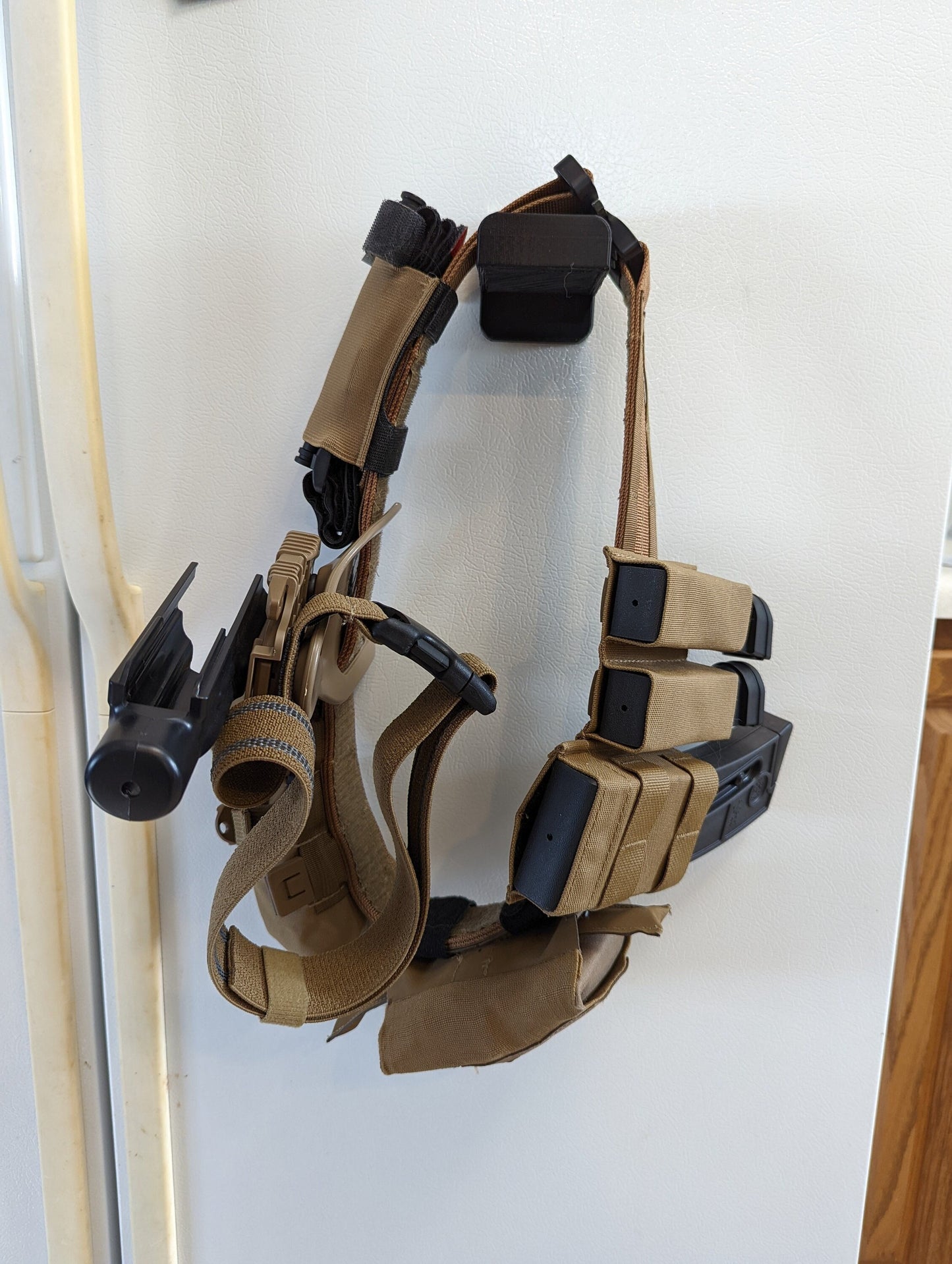 Shooting Belt / Battle Belt Mount - Magnetic | Gear Holder Storage Rack
