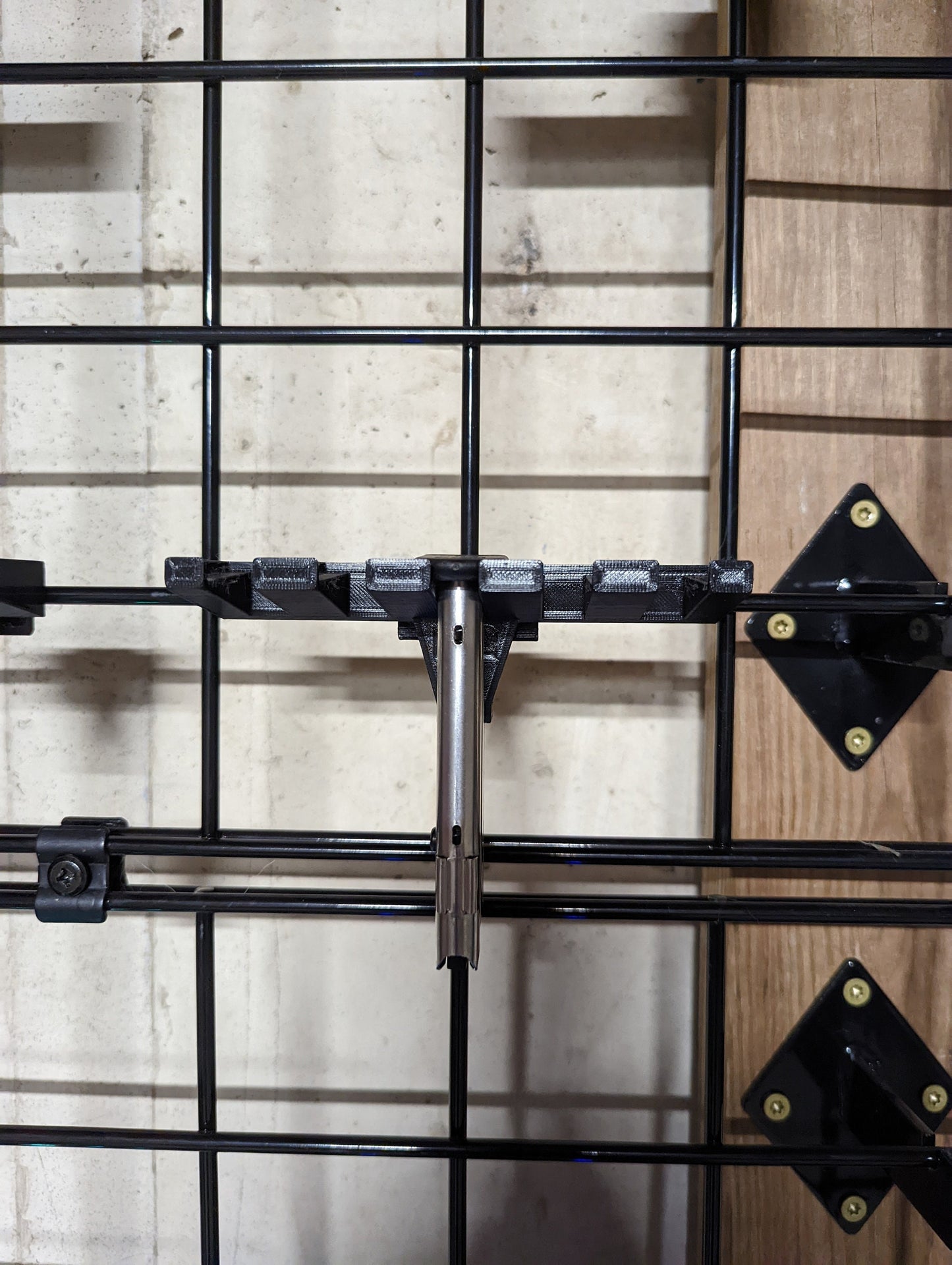 Mount for Walther P22 Mags - Gridwall | Magazine Holder Storage Rack