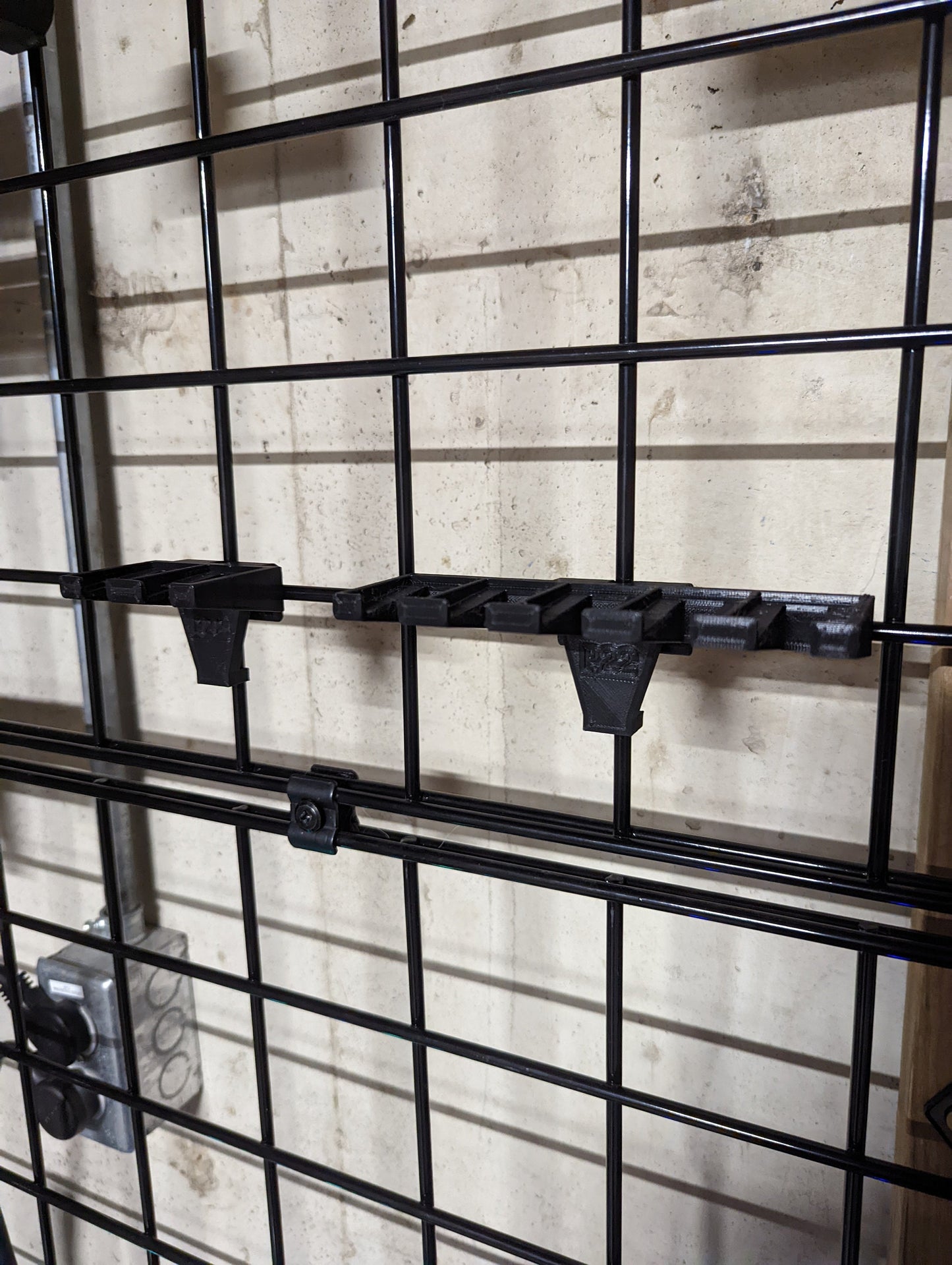 Mount for Walther P22 Mags - Gridwall | Magazine Holder Storage Rack