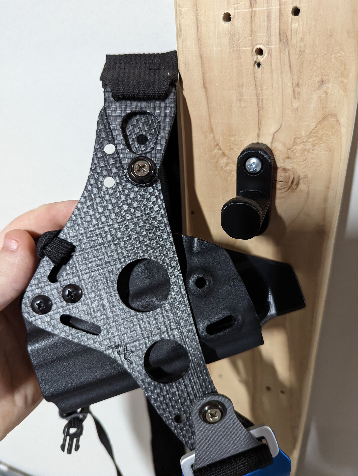 Wall Mount for Phlster Enigma