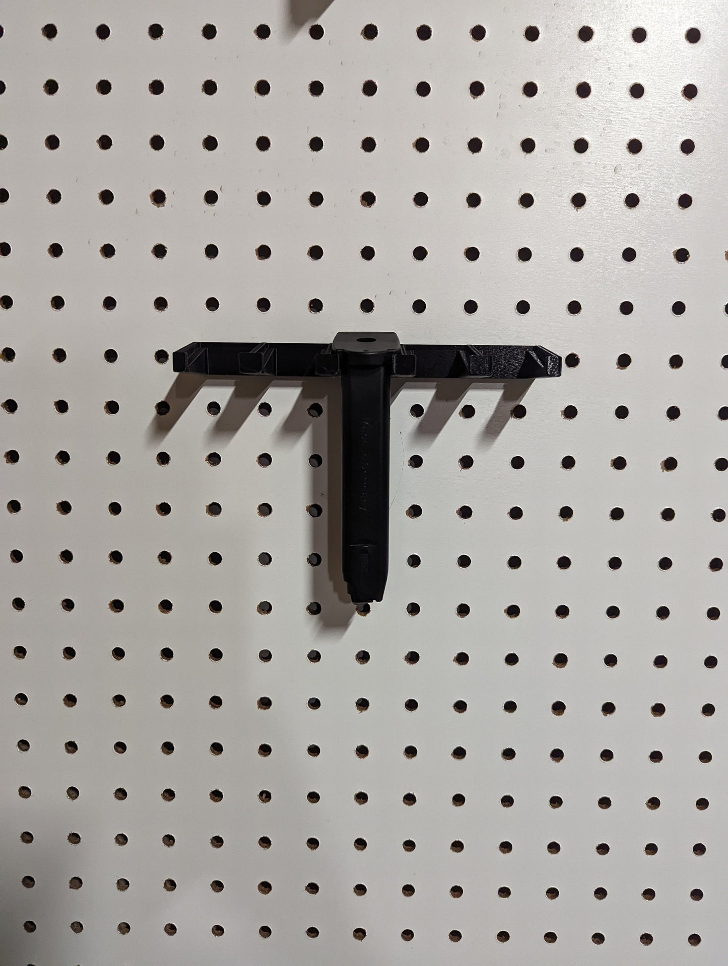 Mount for HK P30 / VP9 / P2000 Mags - Pegboard / IKEA Skadis / Wall Control / Vaultek | Magazine Holder Storage Rack