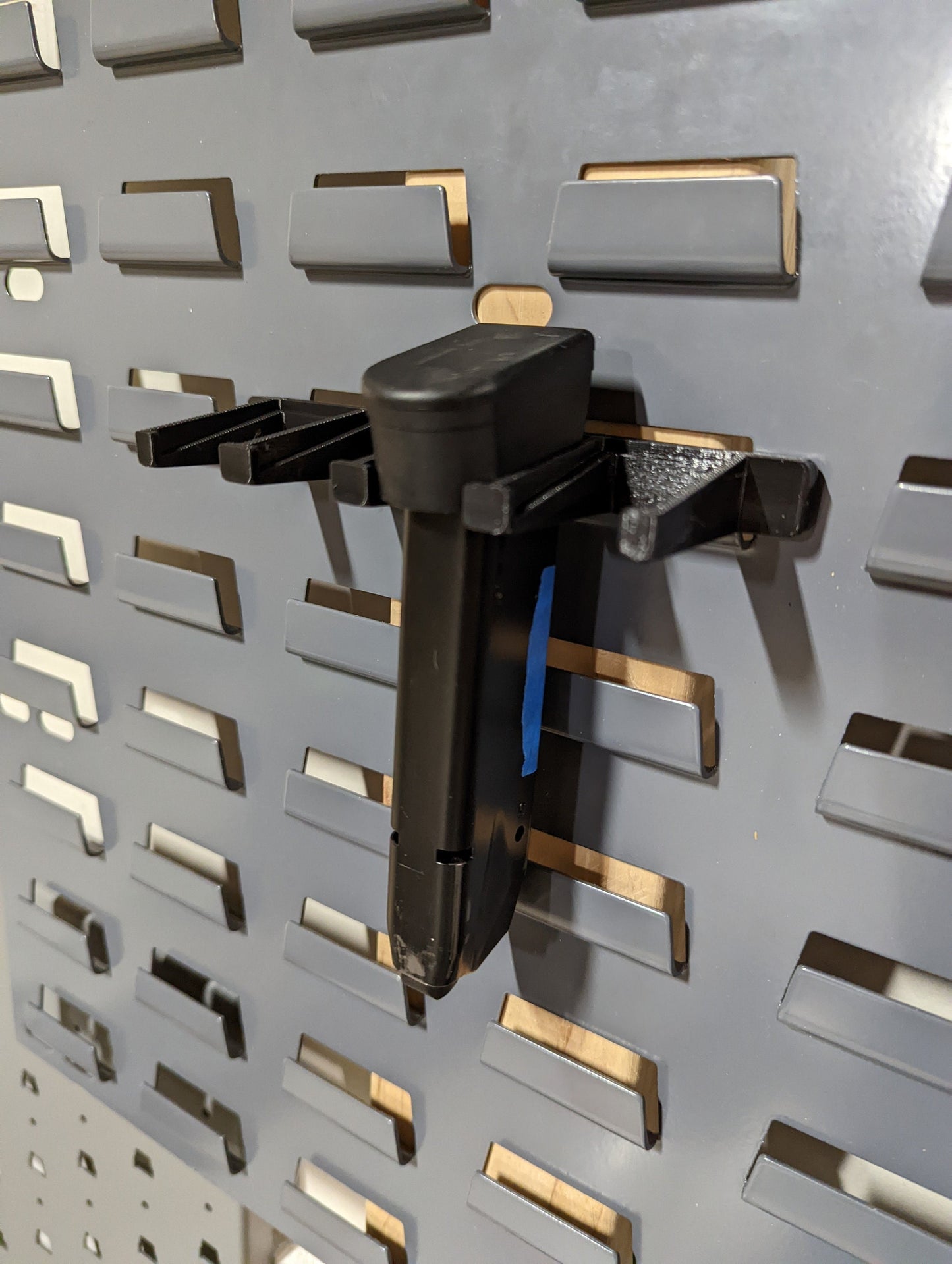 Mount for Sig P226 Mags - SecureIt / Akro-Mils | Magazine Holder Storage Rack