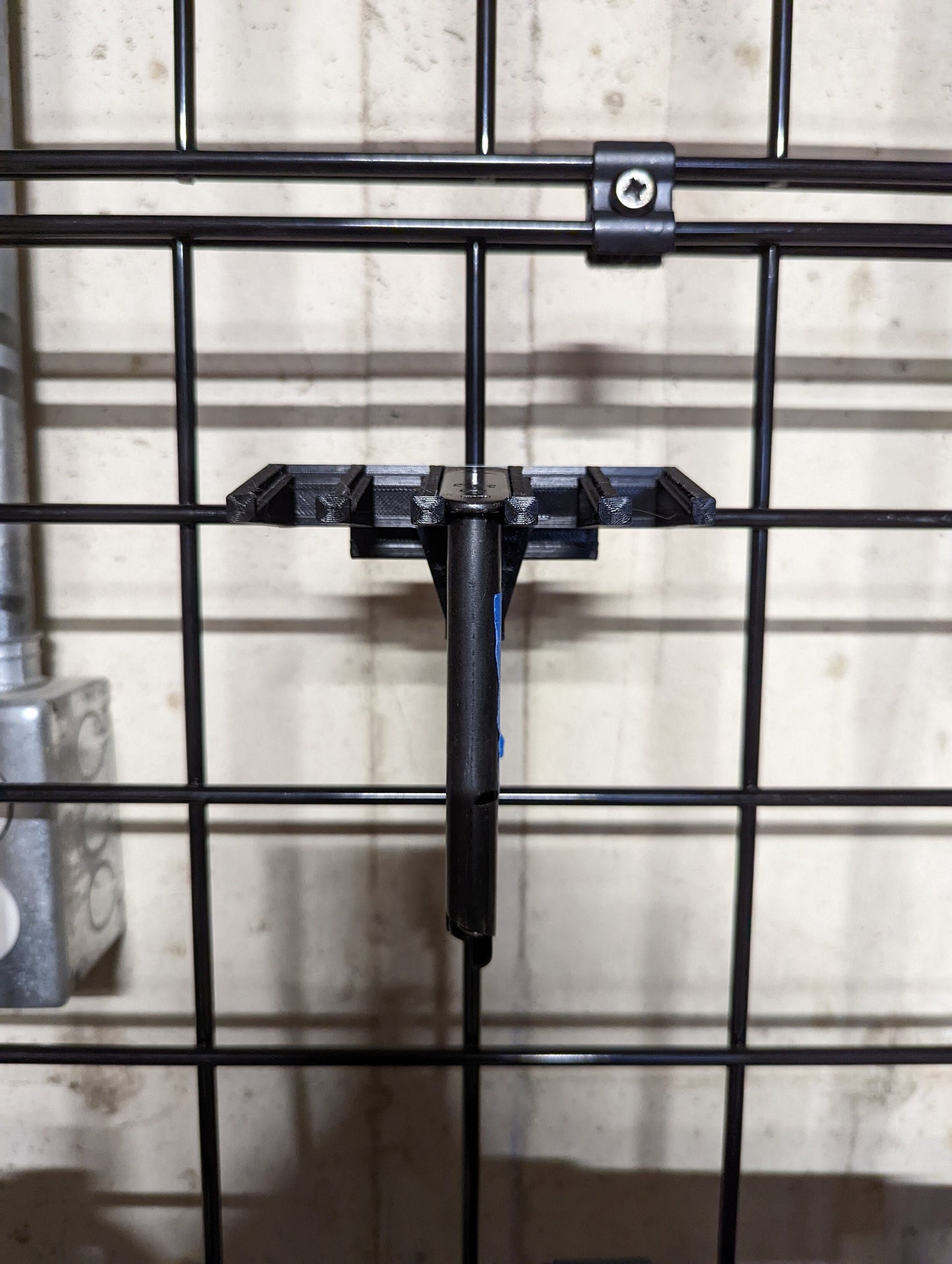 Mount for Tokarev TT-30 / TT-33 Mags - Gridwall | Magazine Holder Storage Rack