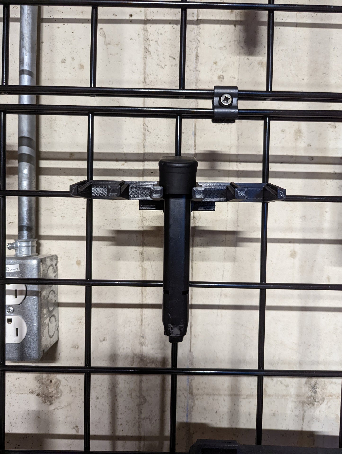 Mount for Sig P226 Mags - Gridwall | Magazine Holder Storage Rack