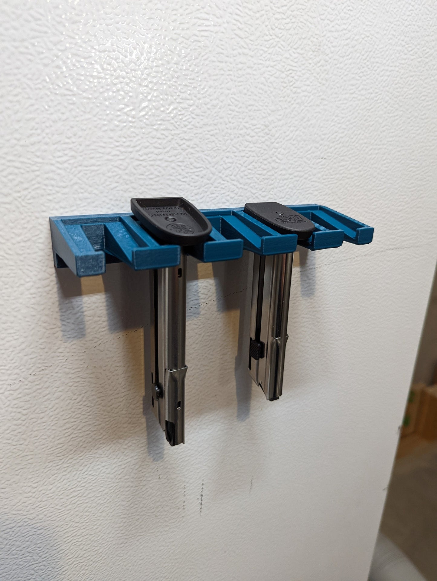 Mount for S&W M&P 22 Mags - Magnetic | Magazine Holder Storage Rack