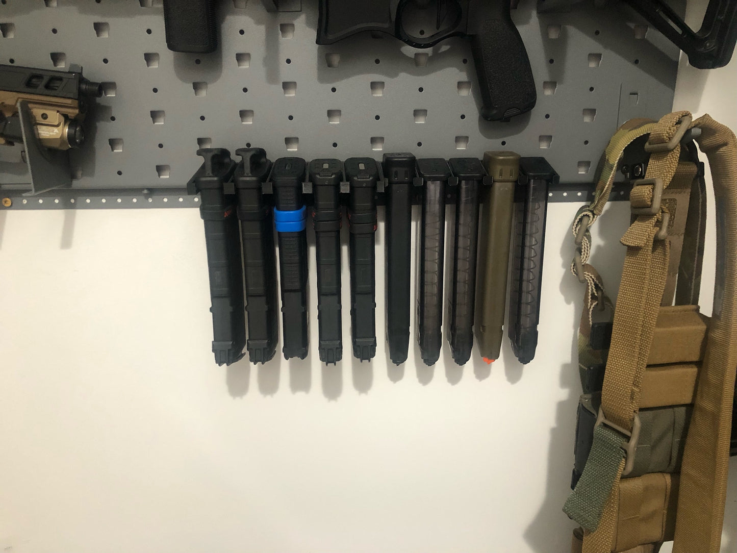 Mount for Glock 9mm/357/40 Mags - GallowTech | Magazine Holder Storage Rack