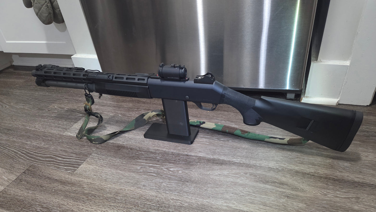 Display Stand for Benelli M2 / M4 | Shotgun Holder Storage Rack