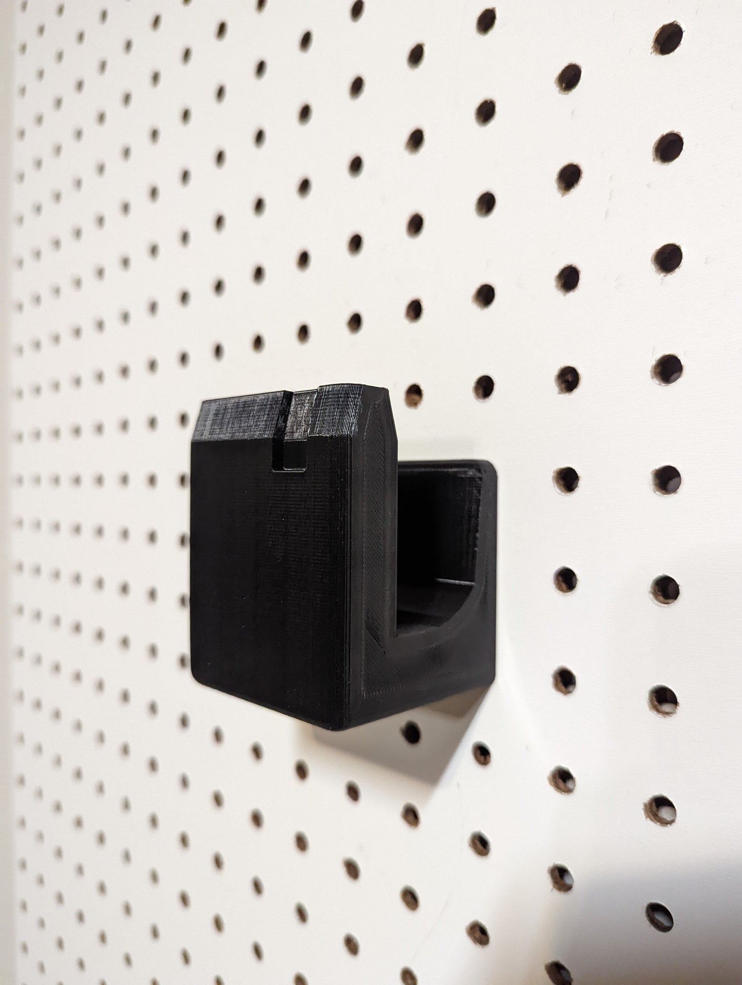 Magwell Mount for Tippmann M4-22 - Pegboard / IKEA Skadis / Wall Control / Vaultek | Rifle Holder Storage Rack