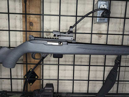 Magwell Mount for Ruger 10/22 - Gridwall | Rifle Holder Storage Rack