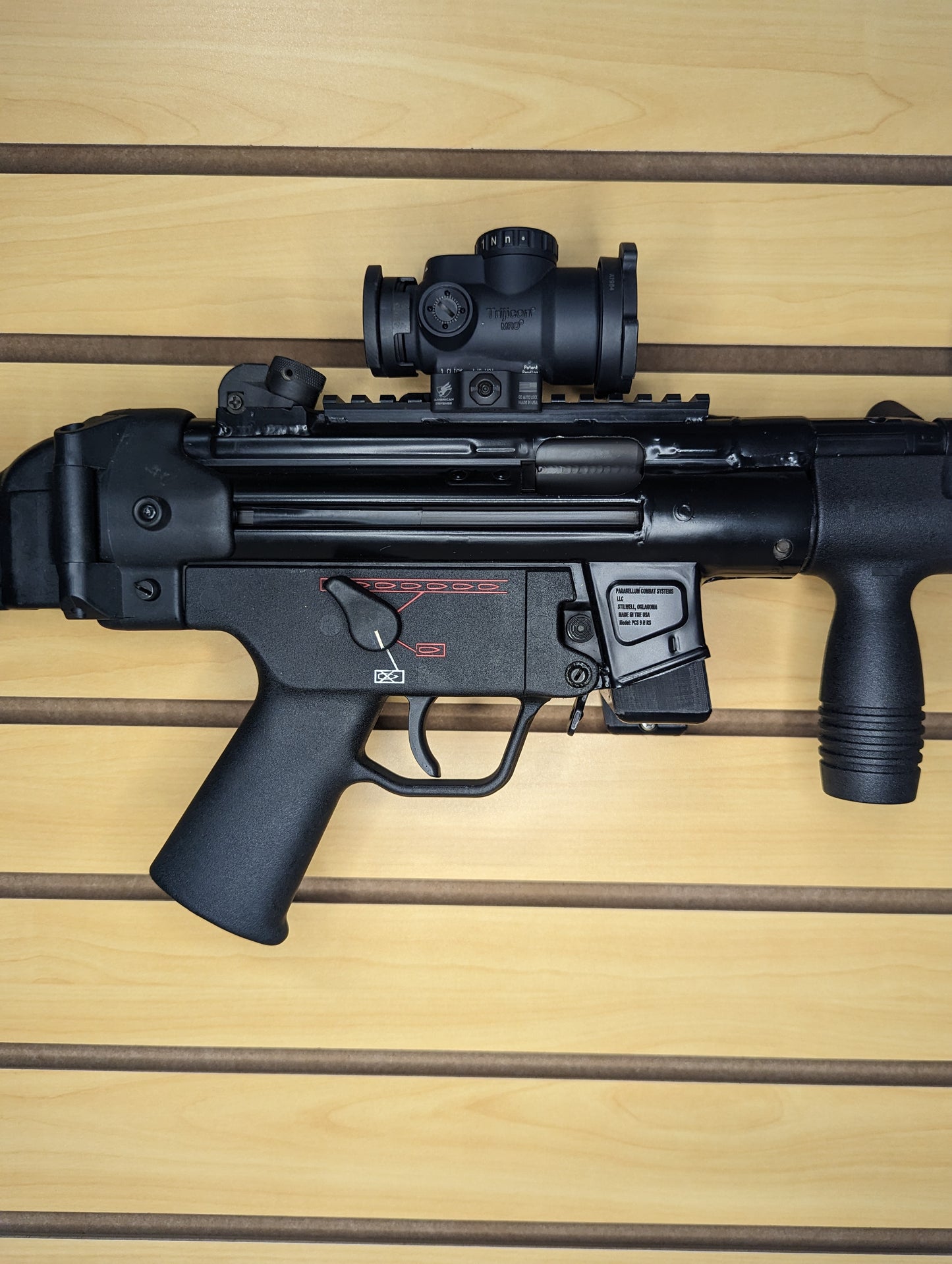 Magwell Mount for HK MP5 9mm - Slatwall | Rifle Holder Storage Rack