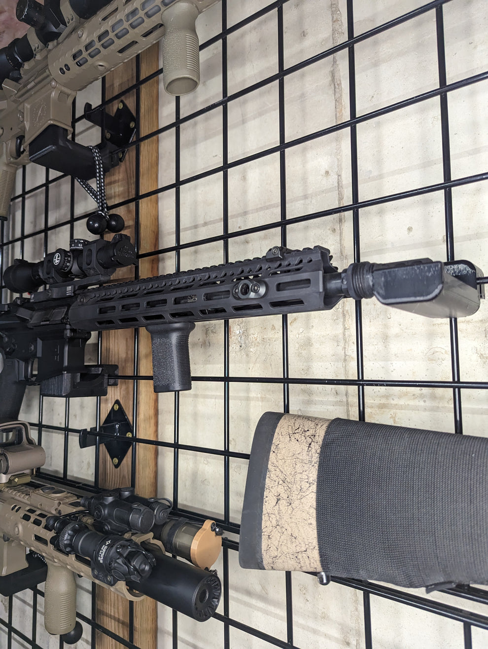 Universal Support Piece - Gridwall | Rifle Holder Storage Rack ...