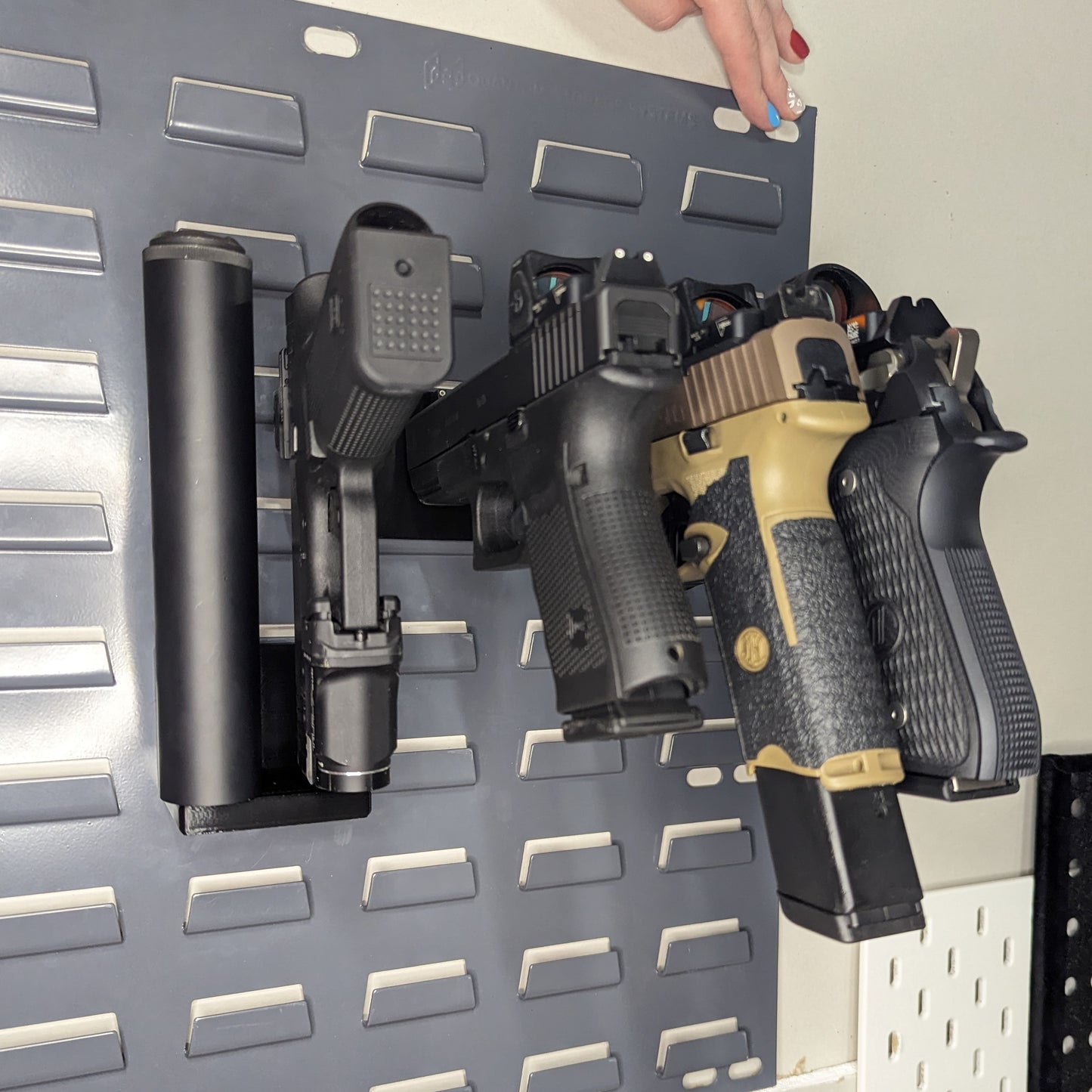 Universal Pistol Barrel / Bore Mount - SecureIt / Akro-Mils | Handgun Holder Storage Rack