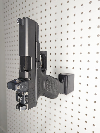 Inline Vertical Magwell Mount for Glock 9mm/40/357 - Pegboard / IKEA Skadis / Wall Control / Vaultek | Rifle Holder Storage Rack