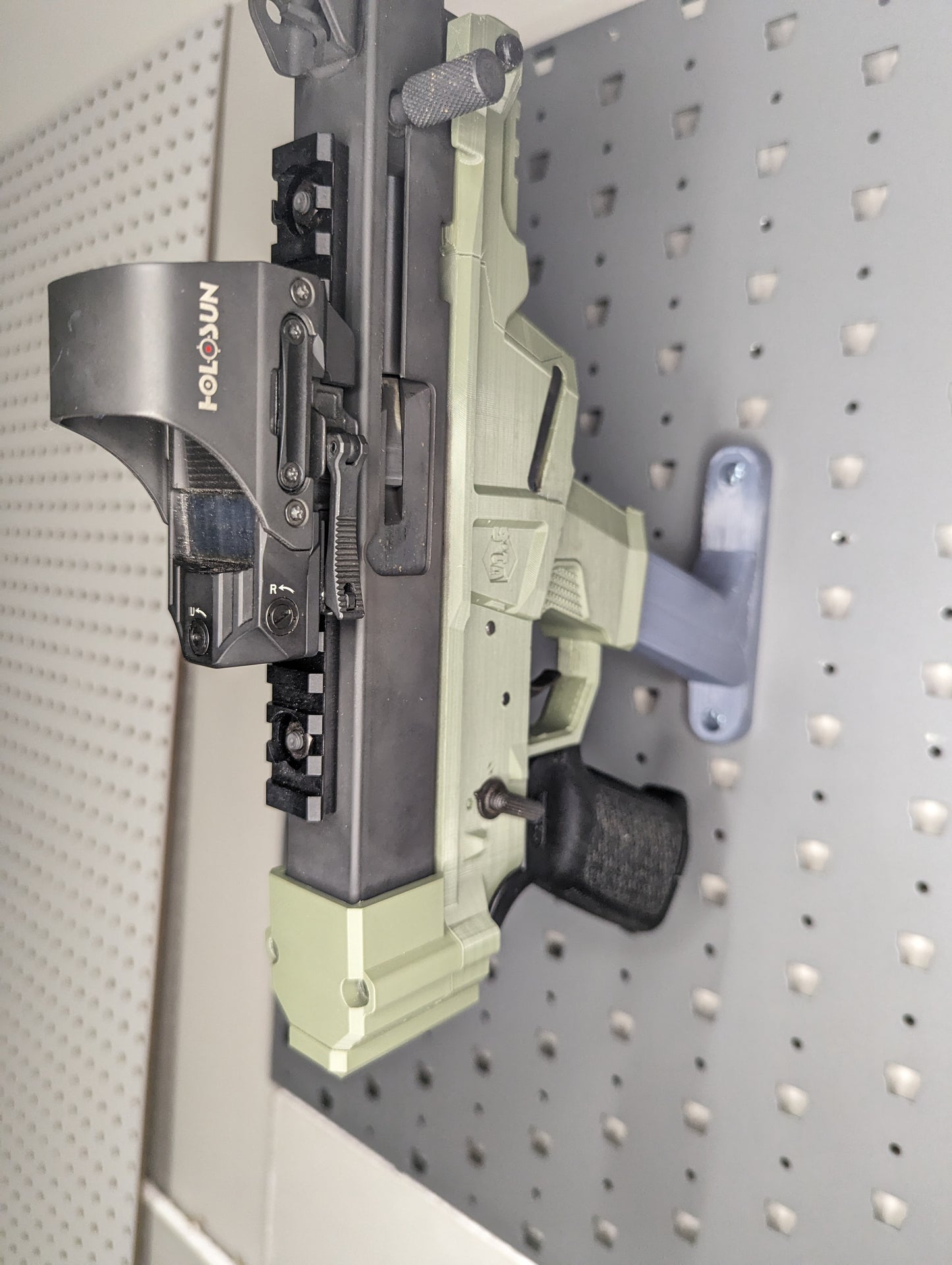 Inline Vertical Magwell Mount for Glock 9mm/40/357 - GallowTech | Rifle Holder Storage Rack