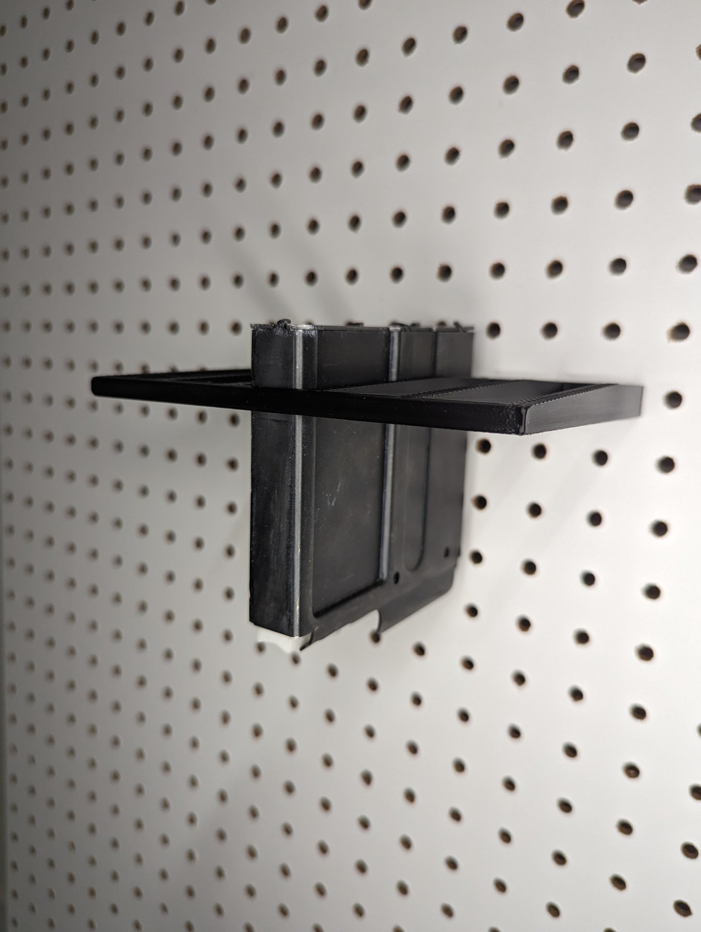 Mount for EDM Windrunner .408 Mags - Pegboard / IKEA Skadis / Wall Control / Vaultek | Magazine Holder Storage Rack