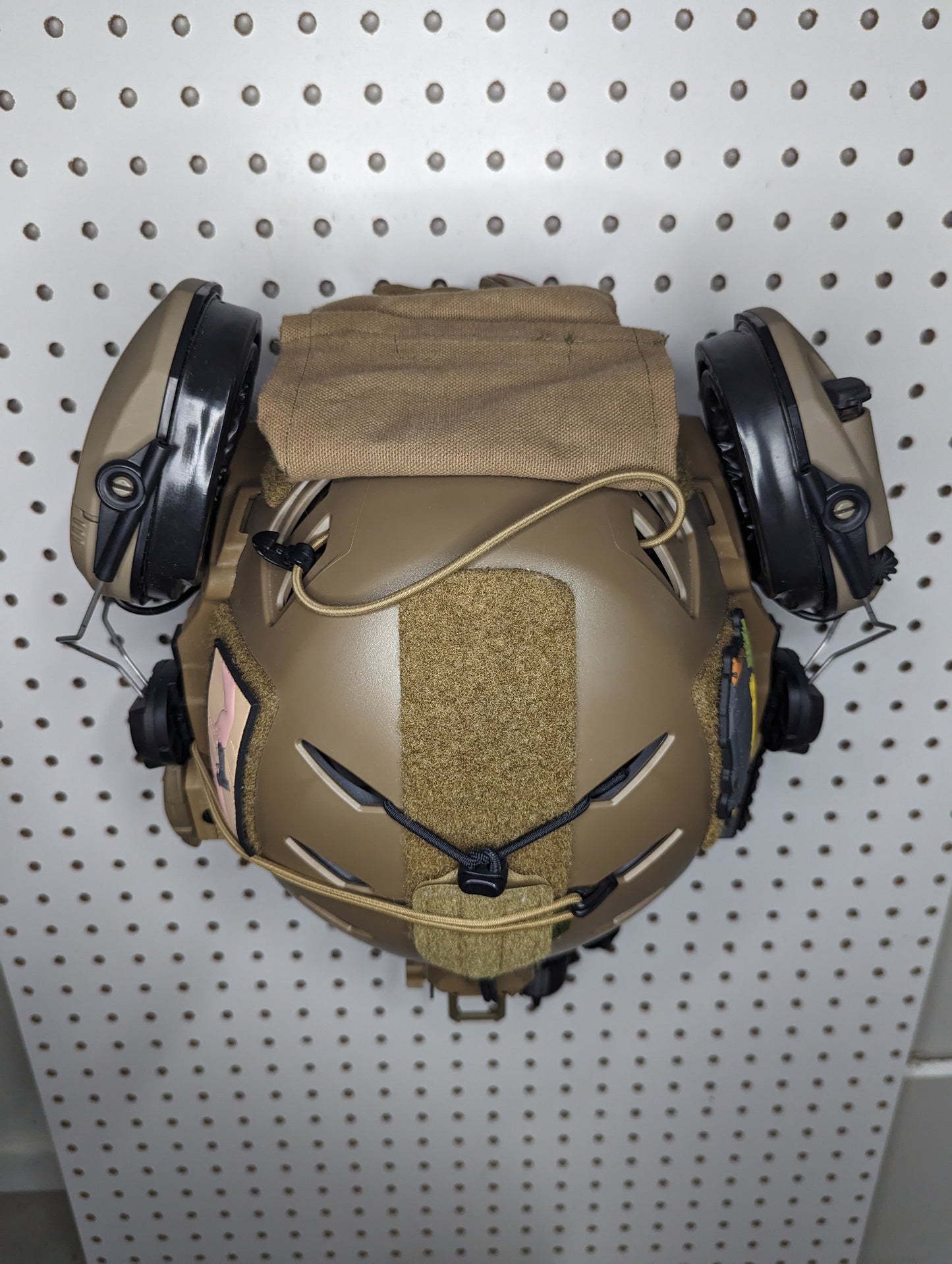 Bump / Ballistic Helmet Mount - Pegboard / IKEA Skadis / Wall Control / Vaultek | Gear Holder Storage Rack