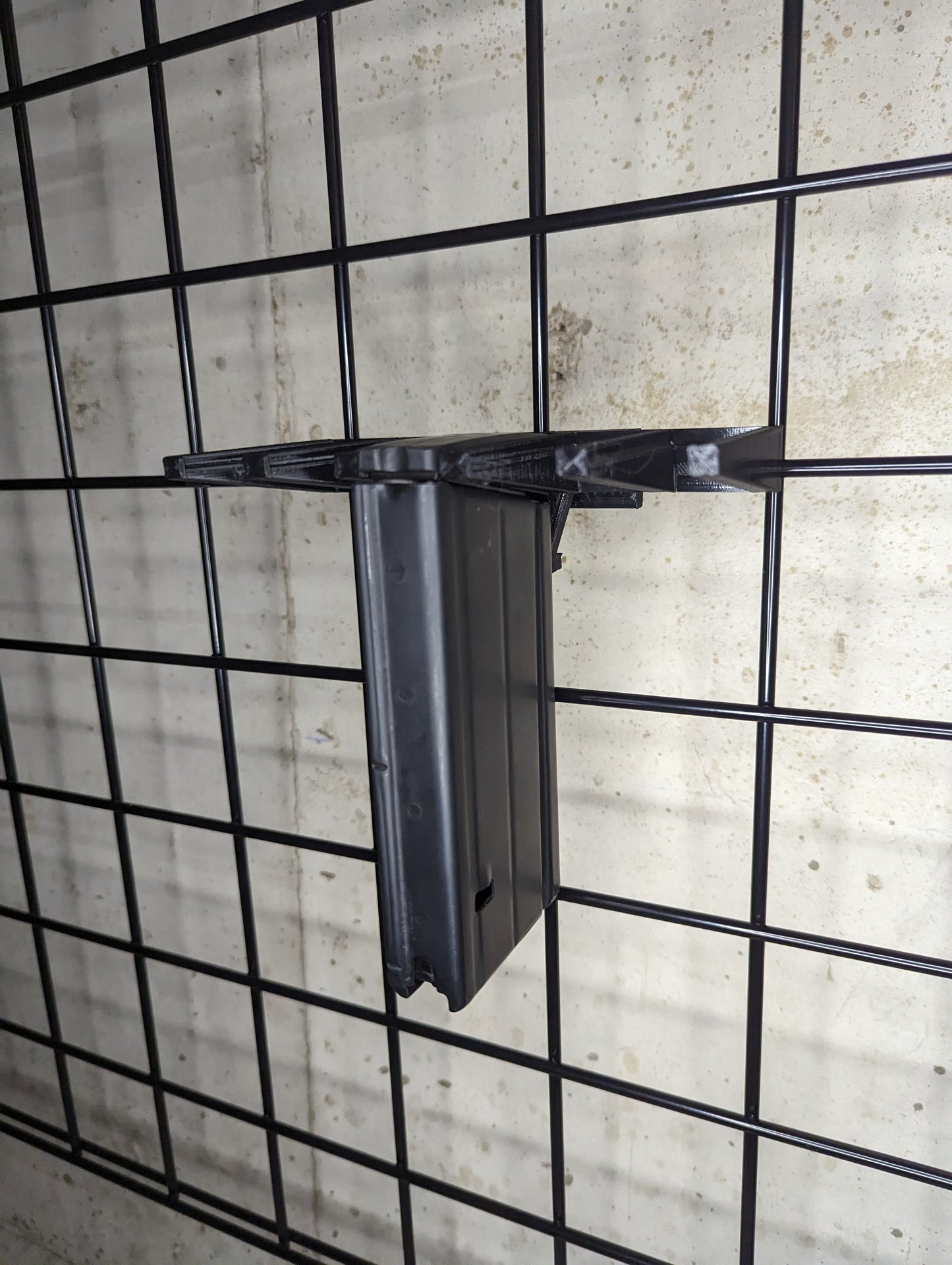 Mount for FN Scar 762 Mags - Gridwall | Magazine Holder Storage Rack