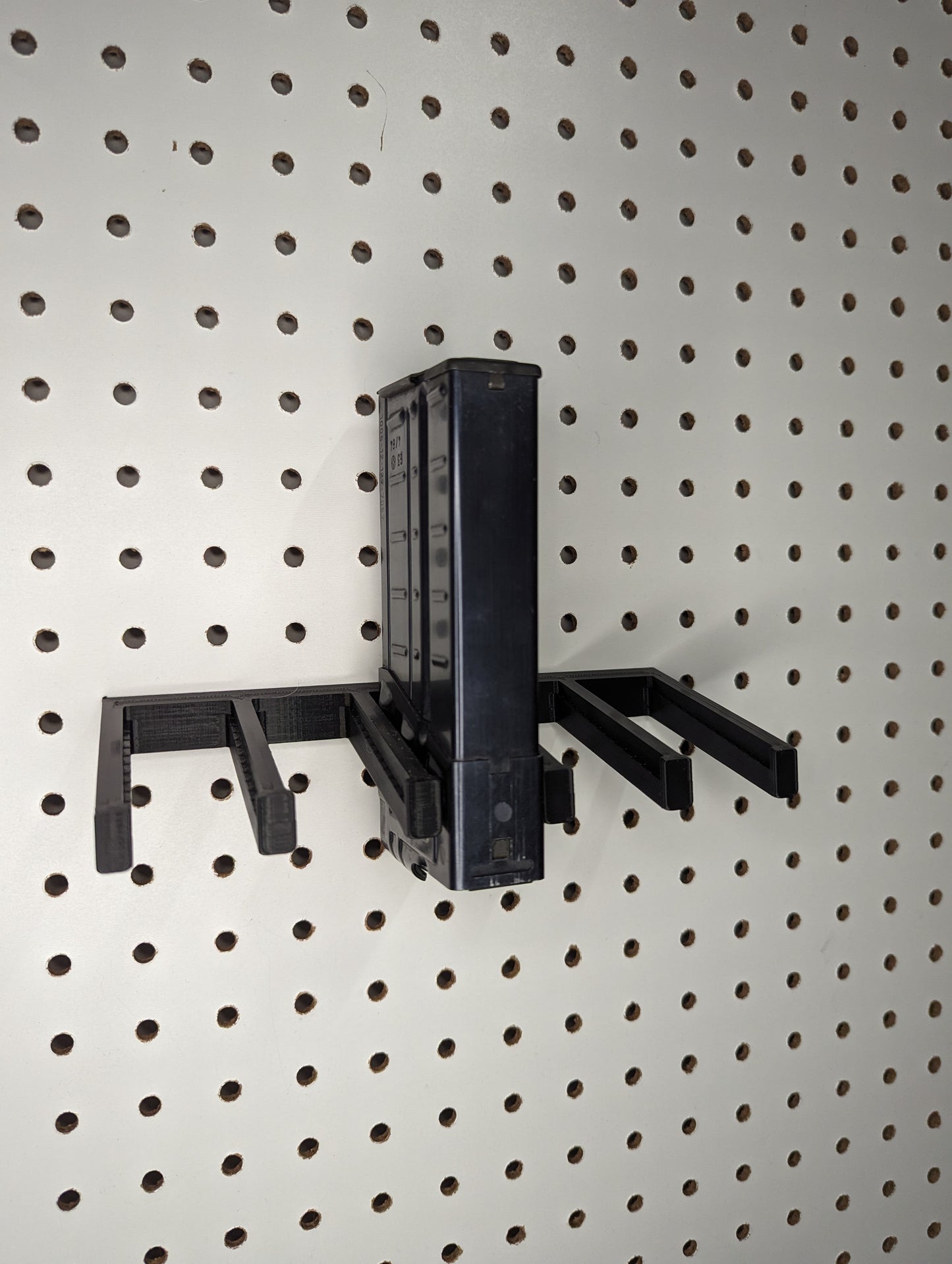 Mount for HK 91 / G3 Mags - Pegboard / IKEA Skadis / Wall Control / Vaultek | Magazine Holder Storage Rack